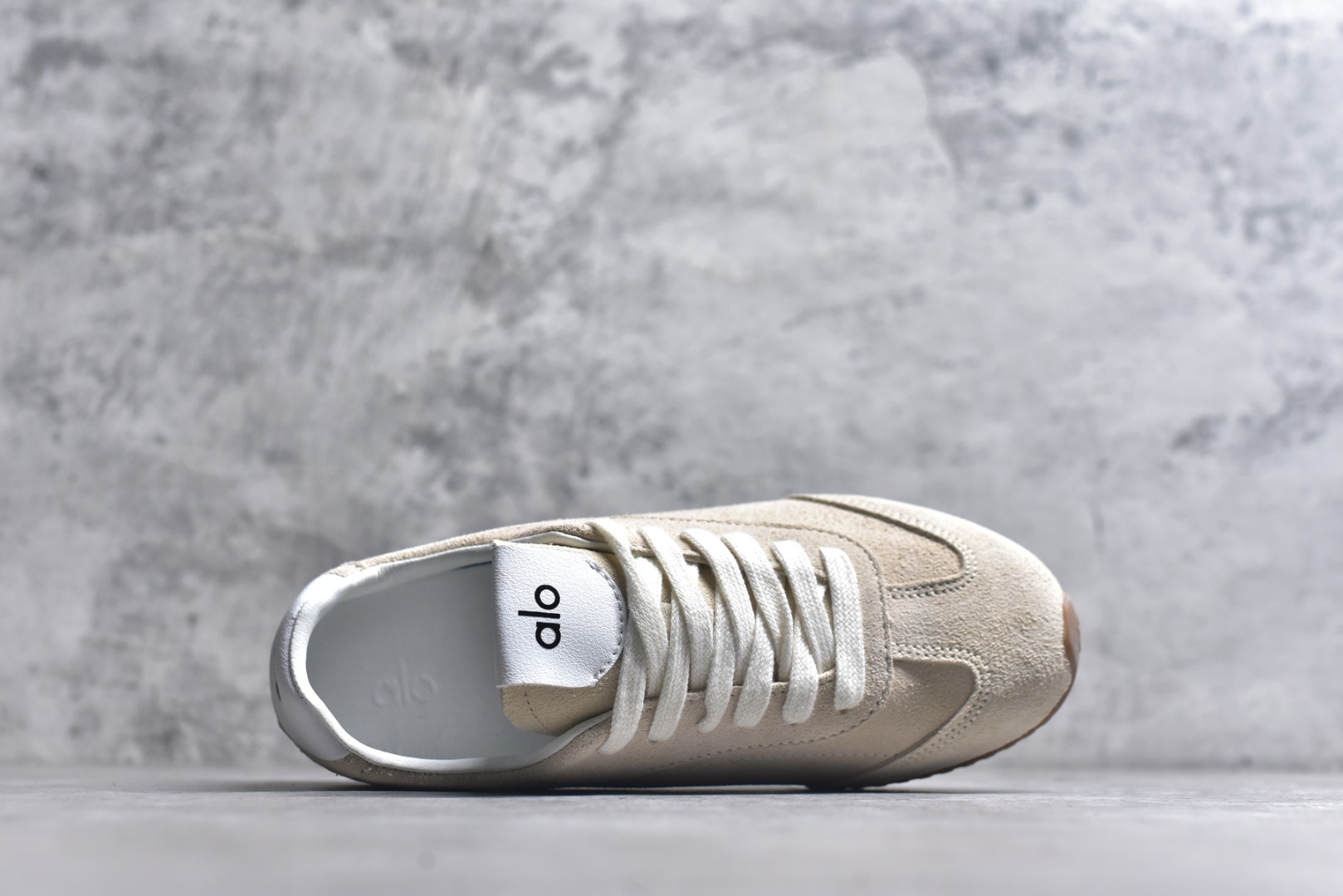 图片[4]-#Alo Yoga Sunset Sneaker 徳训生活休闲鞋 白色 尺码：36 36.5 37 37.5 38 38.5 39 40 41 41.5 42 42.5 43 44 45 9.D4-选品中心