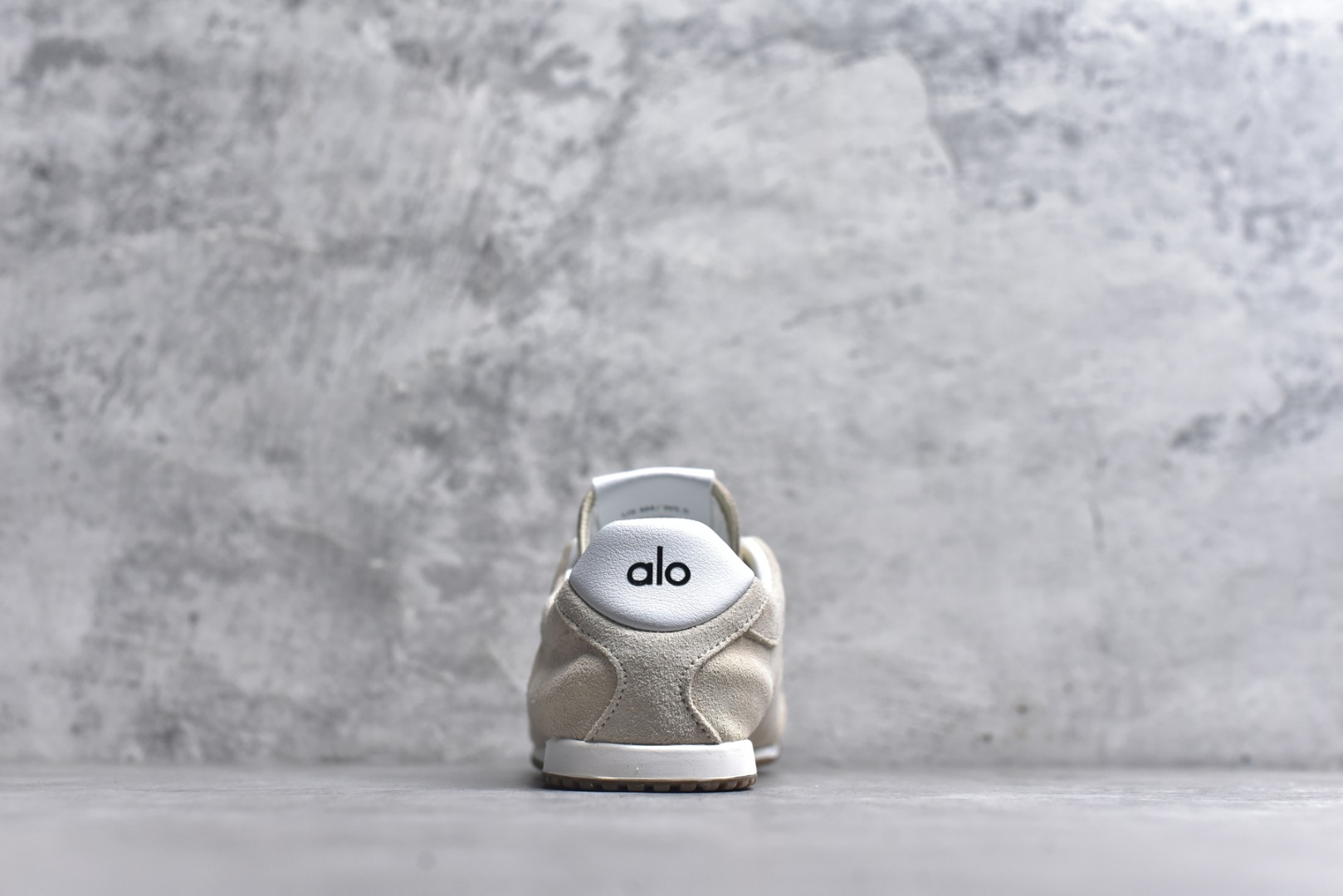 图片[5]-#Alo Yoga Sunset Sneaker 徳训生活休闲鞋 白色 尺码：36 36.5 37 37.5 38 38.5 39 40 41 41.5 42 42.5 43 44 45 9.D4-选品中心