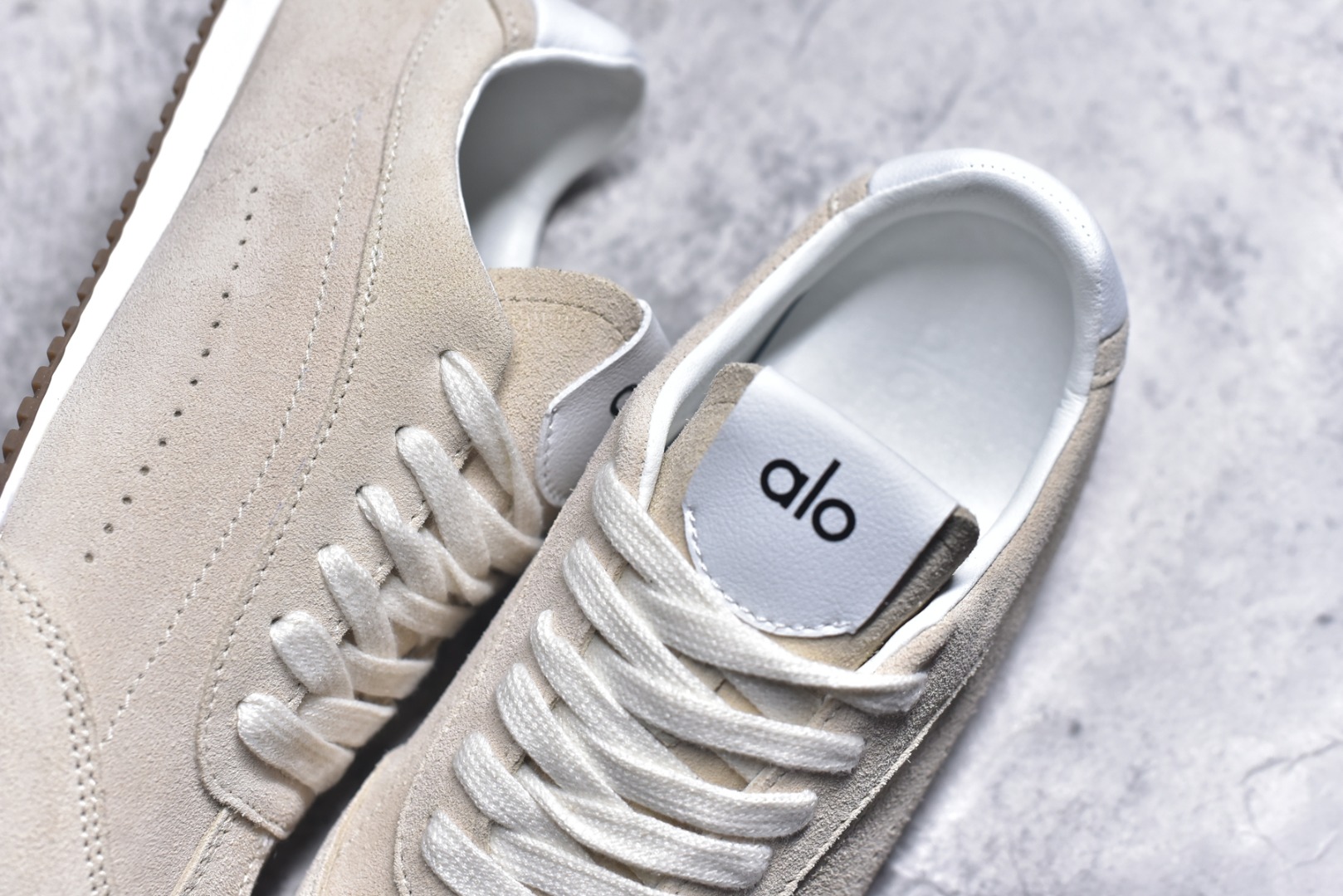 图片[9]-#Alo Yoga Sunset Sneaker 徳训生活休闲鞋 白色 尺码：36 36.5 37 37.5 38 38.5 39 40 41 41.5 42 42.5 43 44 45 9.D4-选品中心