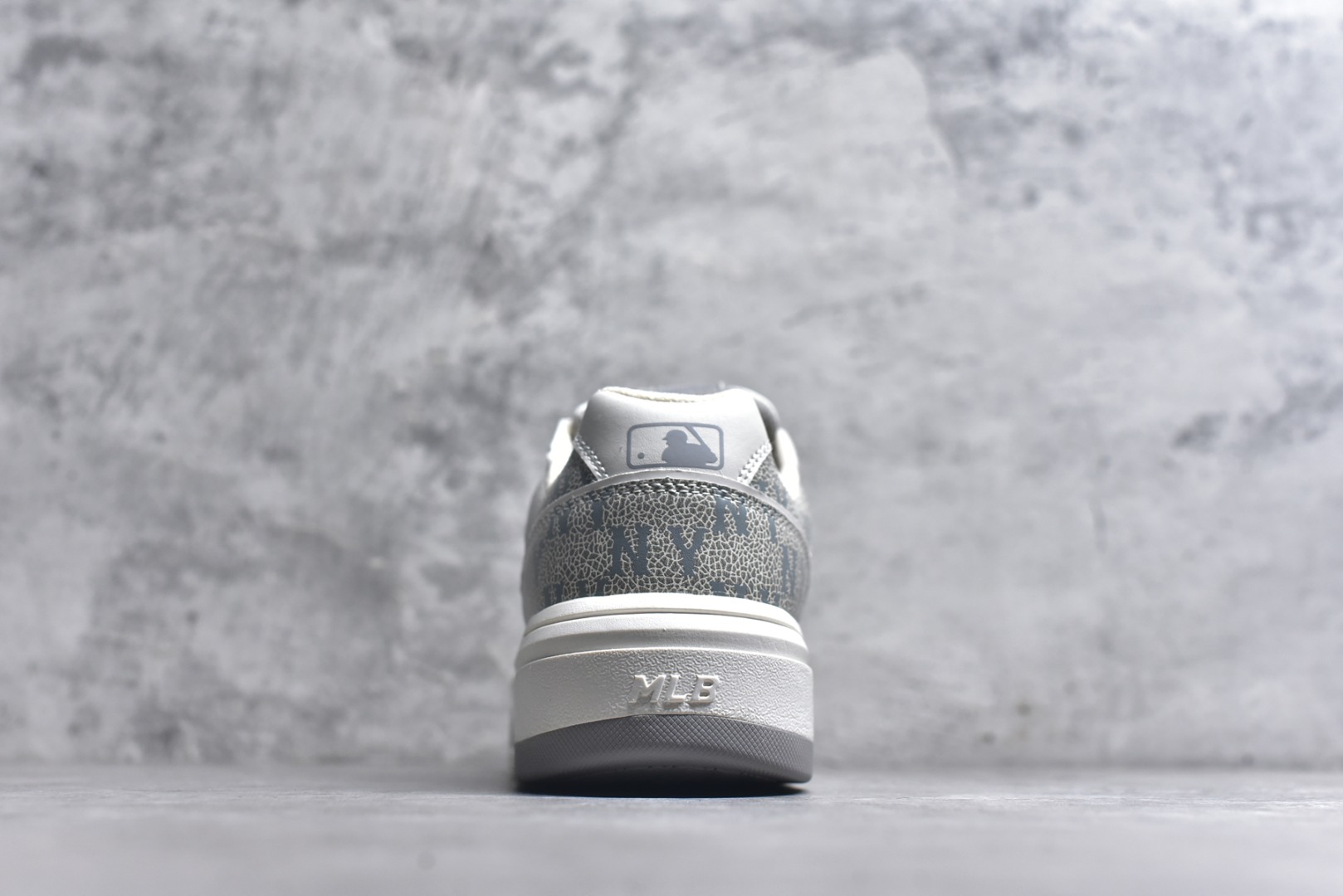 图片[5]-#MLB 灰色 3ASXP025N（GP016）50GRS 男女鞋 36 36.5 37.5 38 38.5 39 40.5 41 42 42.5 43 44 45-选品中心