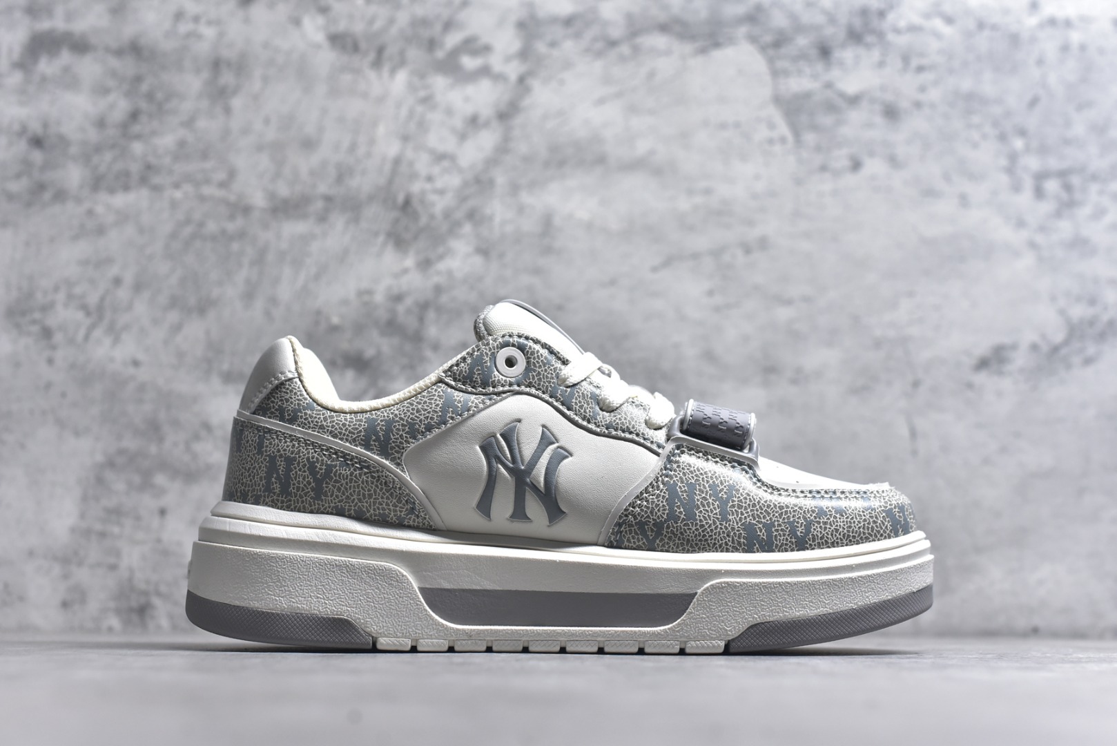 图片[3]-#MLB 灰色 3ASXP025N（GP016）50GRS 男女鞋 36 36.5 37.5 38 38.5 39 40.5 41 42 42.5 43 44 45-选品中心