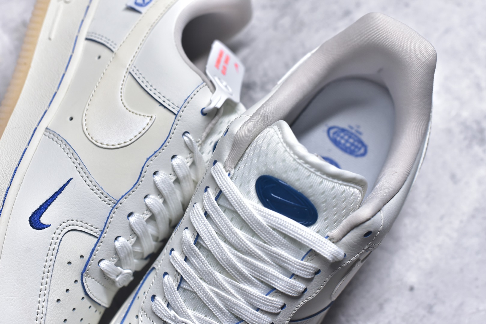 图片[9]-#耐克Nike AIR FORCE 1’07空军一号低帮百搭休闲运动板鞋。柔软、弹性十足的缓震性能和出色的中底设计，横跨复古与现代的外型结合，造就出风靡全球三十多年的Force 1。 货号：FB1839-111 尺码：36 36.5 37.5 38 38.5 39 40 40.5 41 42 42.5 43 44 45-选品中心