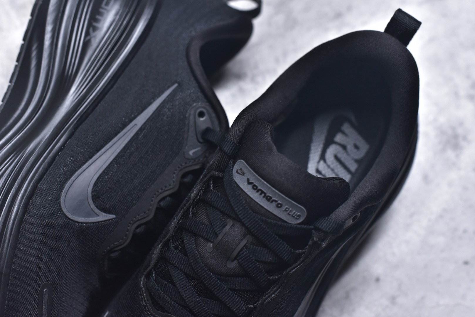 图片[9]-#NIKE VOMERO PLUS V18PLUS 登月 黑色 HV8150-003 男女鞋 36 36.5 37.5 38 38.5 39 40 40.5 41 42 42.5 43 44 44.5 45-选品中心