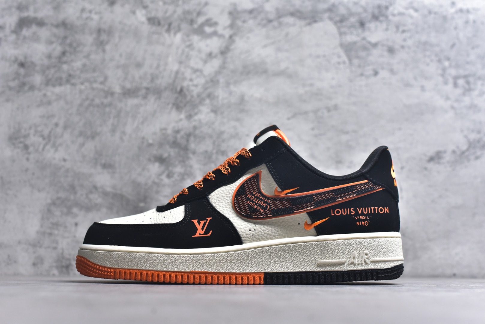 #海外爆款限量发售！公司级Nike Air Force 1 \'07 Low “LV联名——双拼米黑橙”空军一号 高端定制 低帮 运动鞋 休闲鞋 折边针车 工艺难度大 原楦头原纸板 原装鞋盒 定制五金配件 内置全掌气垫 原厂鞋底 货号：KJ1688-025 尺码：36 36.5 37.5 38 38.5 39 40 40.5 41 42 42.5 43 44 44.5 45-选品中心