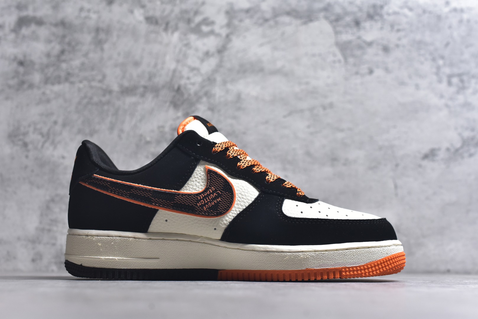 图片[3]-#海外爆款限量发售！公司级Nike Air Force 1 \’07 Low “LV联名——双拼米黑橙”空军一号 高端定制 低帮 运动鞋 休闲鞋 折边针车 工艺难度大 原楦头原纸板 原装鞋盒 定制五金配件 内置全掌气垫 原厂鞋底 货号：KJ1688-025 尺码：36 36.5 37.5 38 38.5 39 40 40.5 41 42 42.5 43 44 44.5 45-选品中心