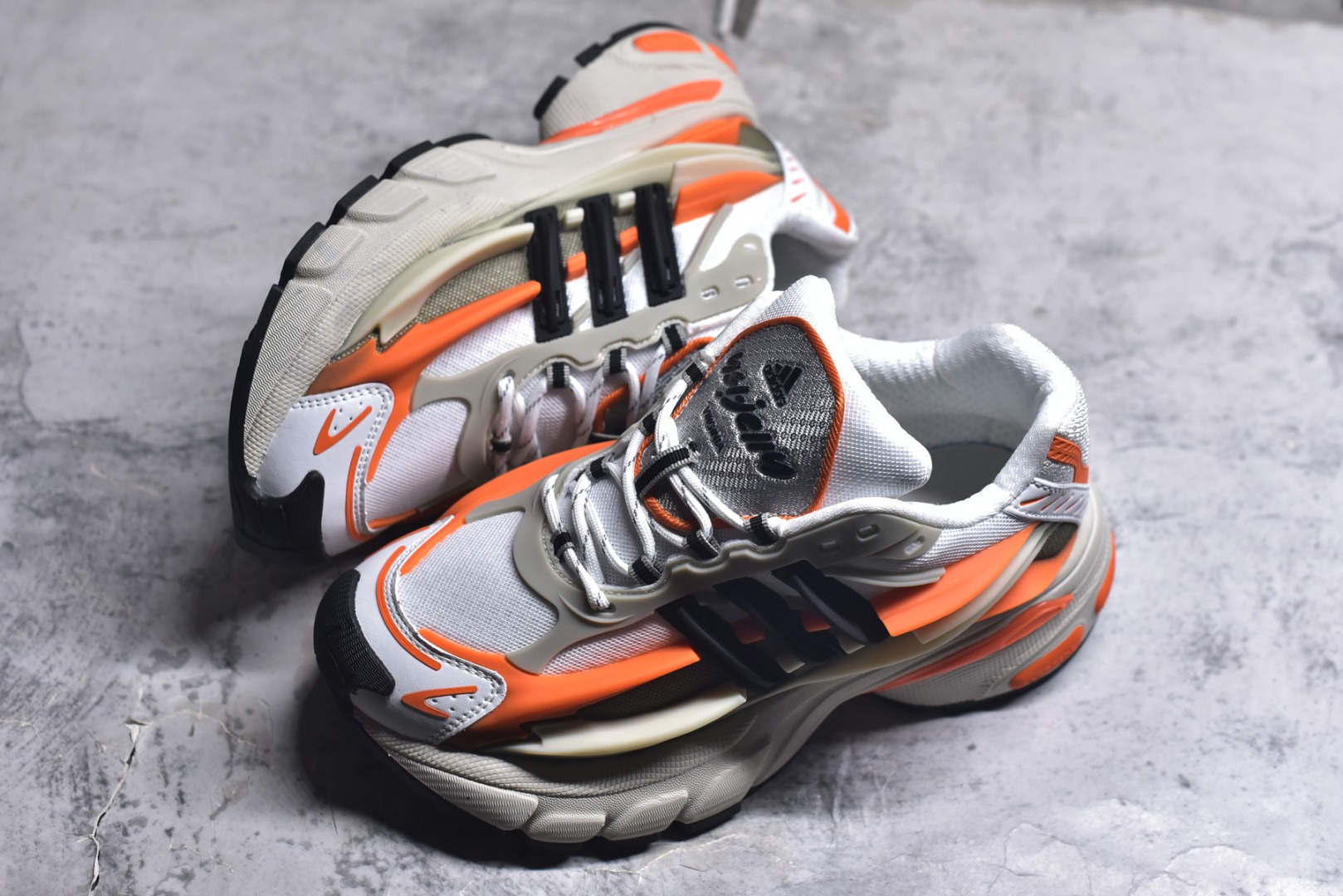 图片[7]-#Pharrell Williams x adidas Adistar Jellyfish 水母鞋 时尚舒适 耐磨透气 低帮 老爹鞋 白橙 JP9261 男女鞋 36 36.5 37 38 38.5 39 40 40.5 41 42 42.5 43 44 44.5 45 46 47-选品中心