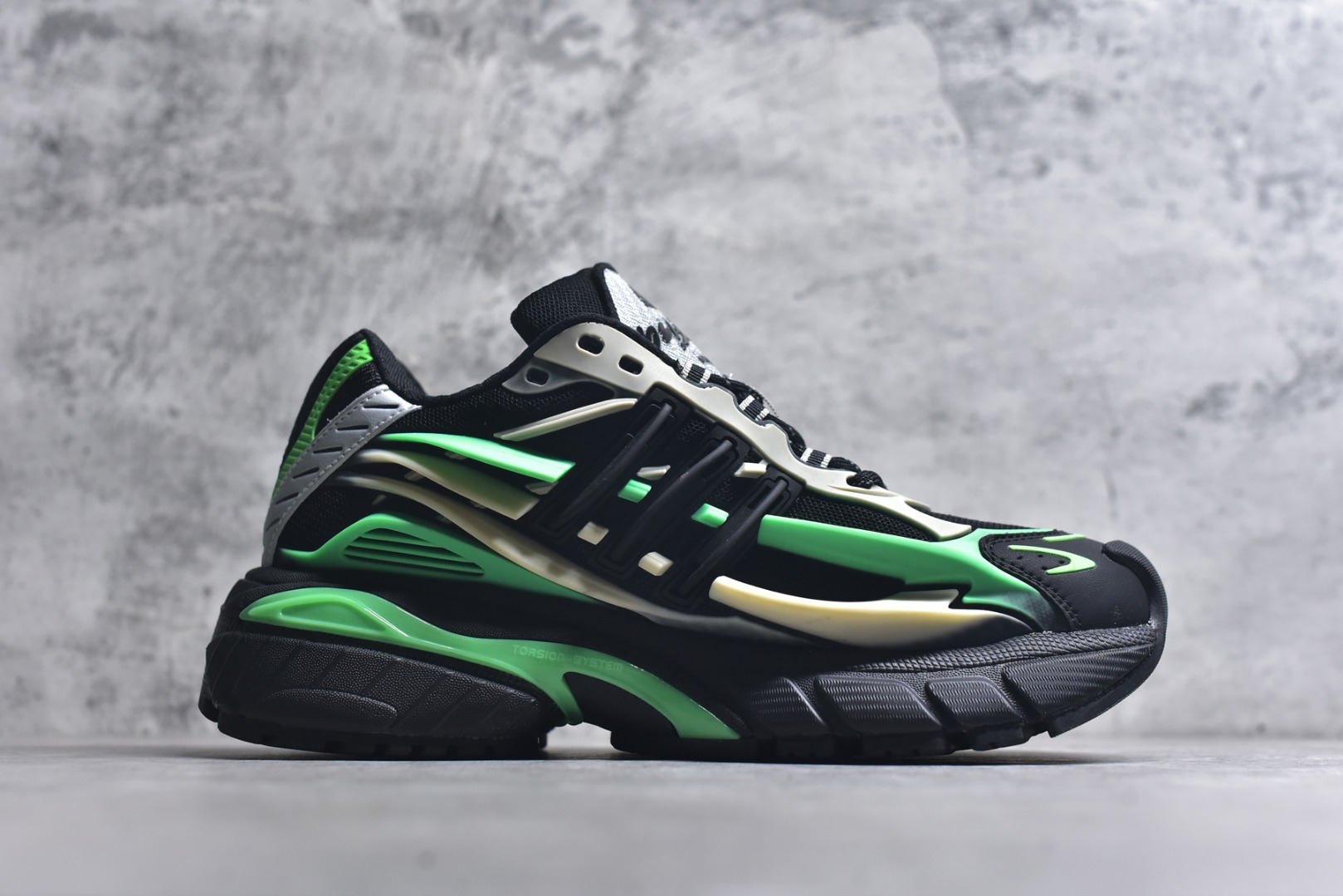 图片[3]-#Pharrell Williams x adidas Adistar Jellyfish 水母鞋 时尚舒适 耐磨透气 低帮 老爹鞋 黑绿 JP9266 男女鞋 36 36.5 37 38 38.5 39 40 40.5 41 42 42.5 43 44 44.5 45 46 47-选品中心