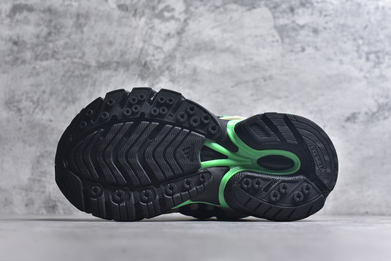 图片[6]-#Pharrell Williams x adidas Adistar Jellyfish 水母鞋 时尚舒适 耐磨透气 低帮 老爹鞋 黑绿 JP9266 男女鞋 36 36.5 37 38 38.5 39 40 40.5 41 42 42.5 43 44 44.5 45 46 47-选品中心