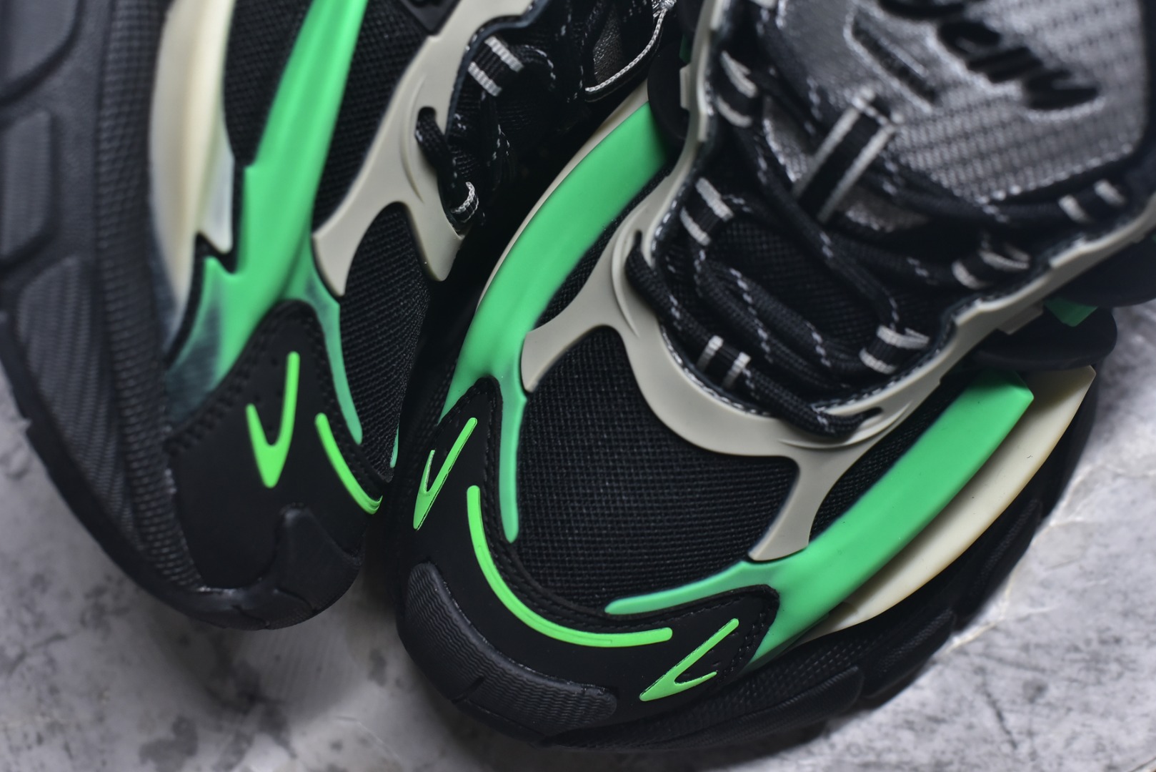 图片[8]-#Pharrell Williams x adidas Adistar Jellyfish 水母鞋 时尚舒适 耐磨透气 低帮 老爹鞋 黑绿 JP9266 男女鞋 36 36.5 37 38 38.5 39 40 40.5 41 42 42.5 43 44 44.5 45 46 47-选品中心