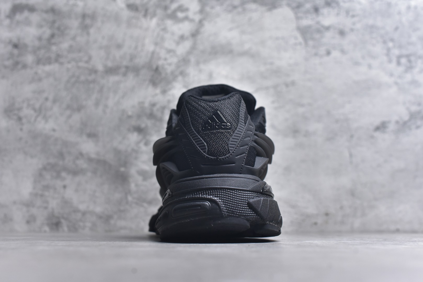 图片[5]-#Pharrell Williams x adidas Adistar Jellyfish 水母鞋 时尚舒适 耐磨透气 低帮 老爹鞋 黑色 JP9264 男女鞋 36 36.5 37 38 38.5 39 40 40.5 41 42 42.5 43 44 44.5 45 46 47-选品中心