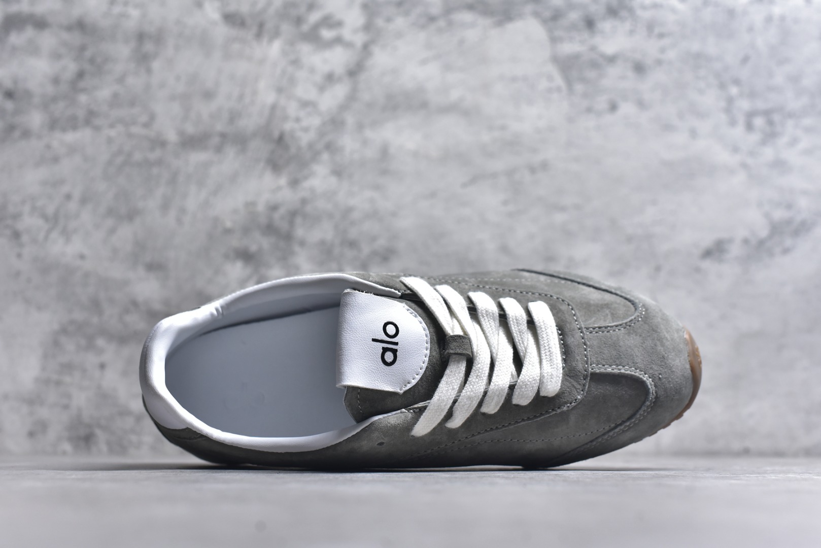 图片[4]-#Alo Yoga Sunset Sneaker 徳训生活休闲鞋 碳灰 尺码：36 36.5 37 37.5 38 38.5 39 40 41 41.5 42 42.5 43 44 45-选品中心