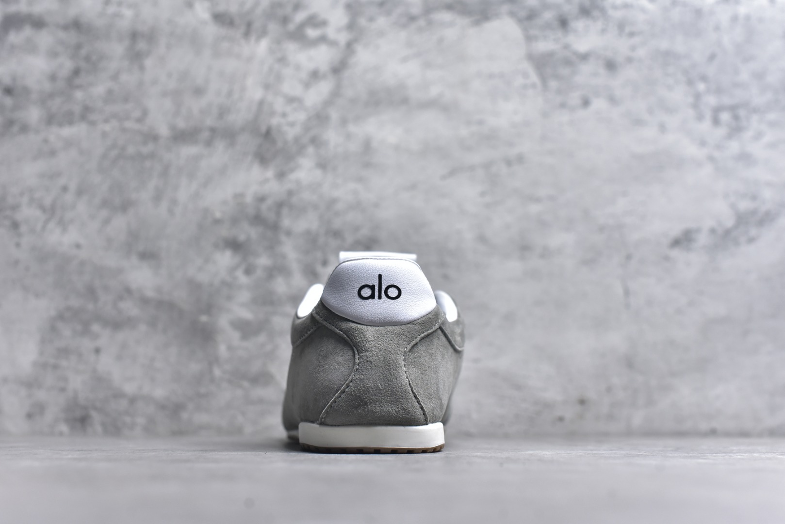 图片[5]-#Alo Yoga Sunset Sneaker 徳训生活休闲鞋 碳灰 尺码：36 36.5 37 37.5 38 38.5 39 40 41 41.5 42 42.5 43 44 45-选品中心