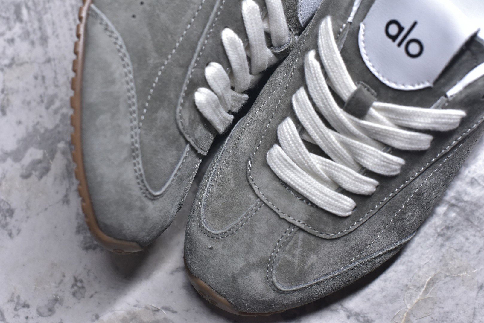 图片[8]-#Alo Yoga Sunset Sneaker 徳训生活休闲鞋 碳灰 尺码：36 36.5 37 37.5 38 38.5 39 40 41 41.5 42 42.5 43 44 45-选品中心