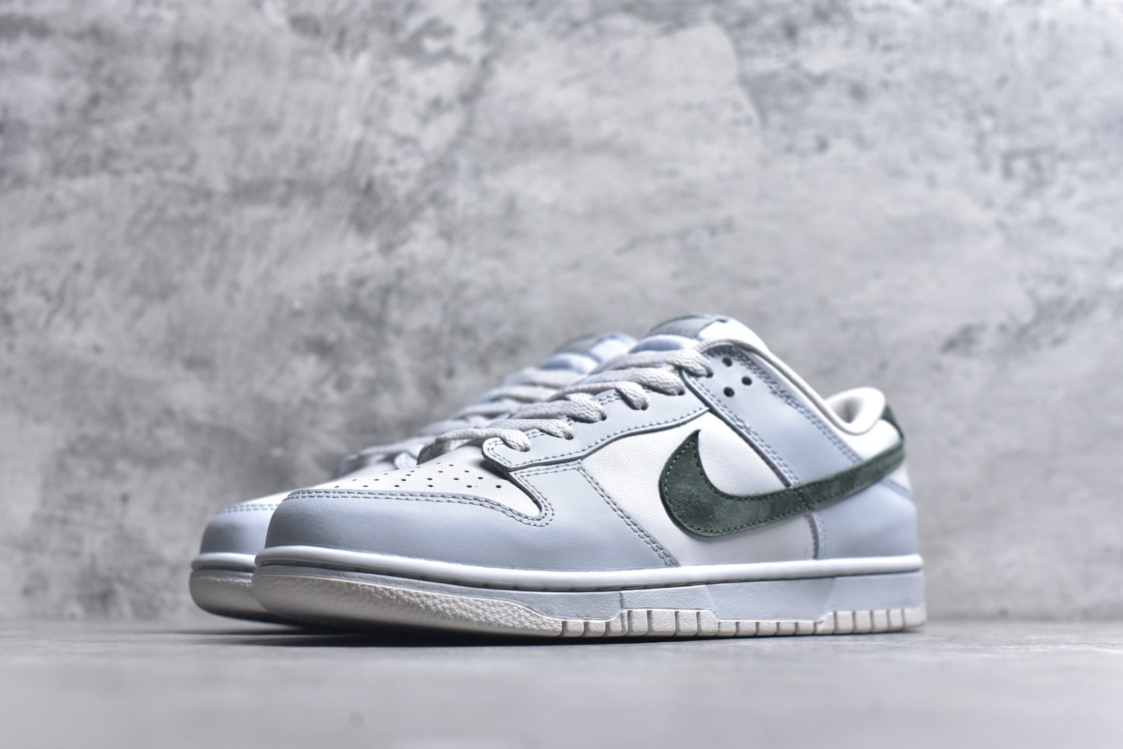 图片[2]-#Nike SB Dunk Low 浅灰绿 低帮休闲板鞋 IM3371-030 尺码：40 40.5 41 42 42.5 43 44 44.5 45 46-选品中心