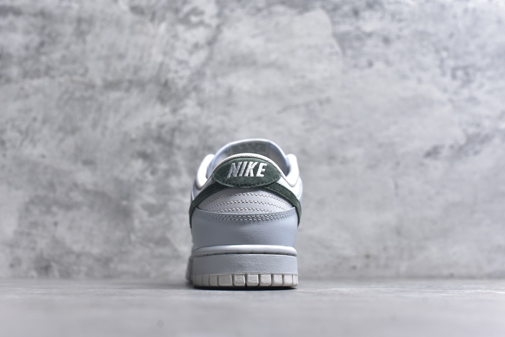 图片[5]-#Nike SB Dunk Low 浅灰绿 低帮休闲板鞋 IM3371-030 尺码：40 40.5 41 42 42.5 43 44 44.5 45 46-选品中心