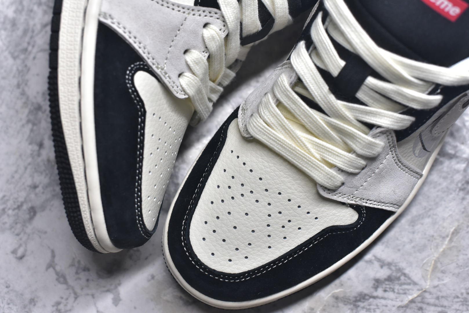 图片[8]-#Nike Jordan Air Jordan 1“Supreme联名——蜘蛛” 高端定制 低帮 复古 减震 防滑 耐磨 篮球鞋 定制鞋盒 大厂纯原品质出货 超高清洁度 皮料切割干净无任何毛边 细节完美 货号：XS6086-007 尺码：36 36.5 37.5 38 38.5 39 40 40.5 41 42 42.5 43 44 44.5 45-选品中心