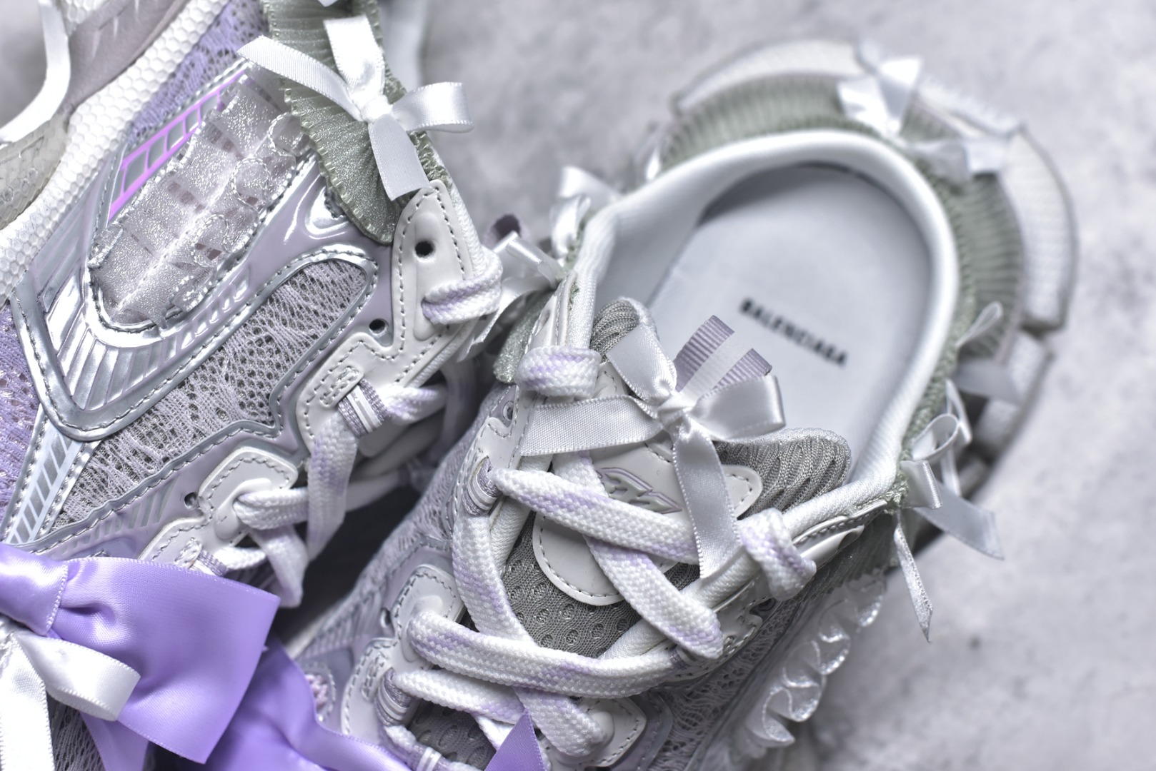 图片[9]-#Balenciaga巴黎世家 3XL Lace 蕾丝蝴蝶结做旧 白色 货号：825468WXLMC9050 尺码：35 36 37 38 39 40-选品中心