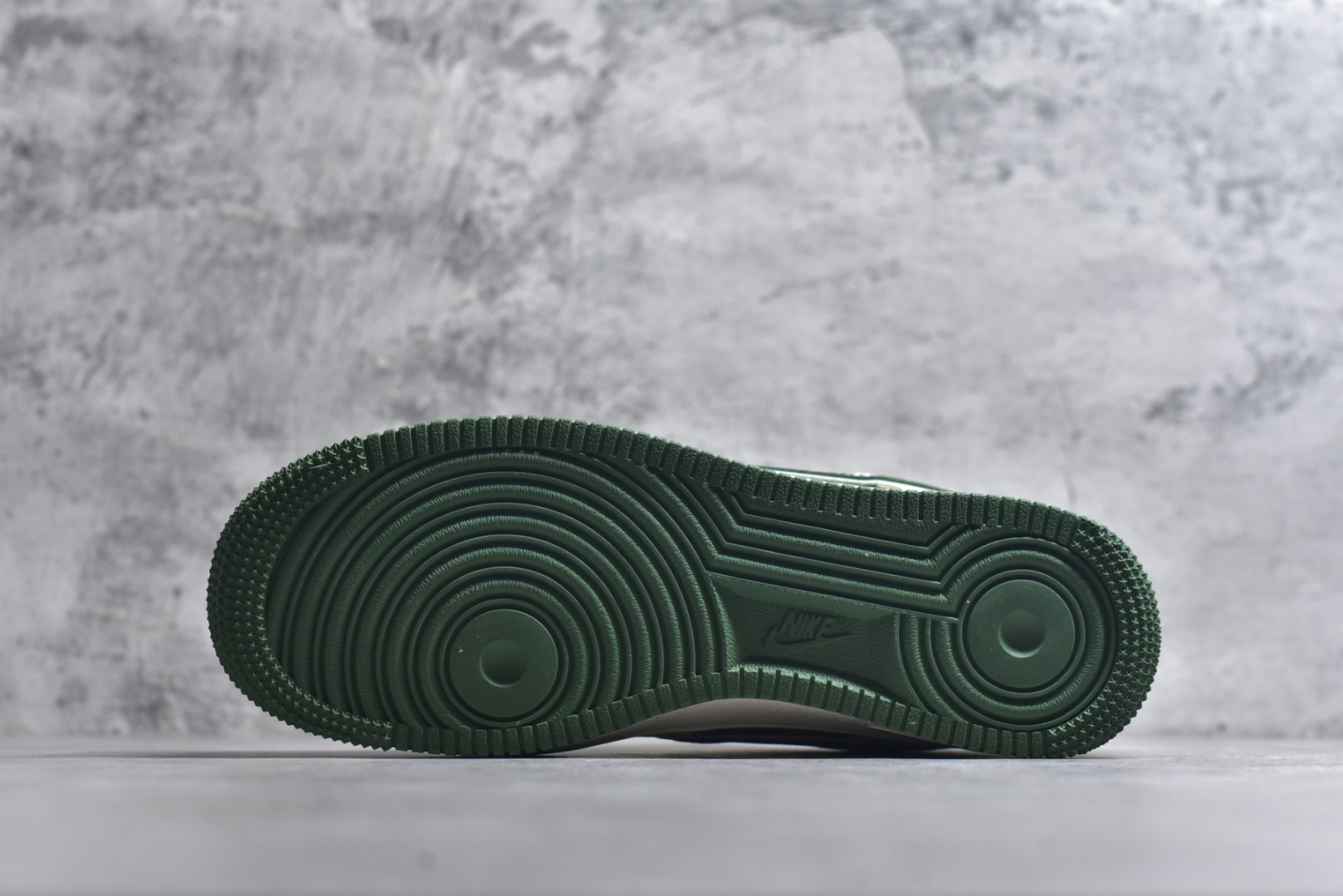 图片[6]-#海外限量发售！公司级NIke Air Force 1 \’07 Low “北面联名——珠穆朗玛峰”空军一号 低帮 运动鞋 休闲鞋 折边针车 工艺难度大 原楦头原纸板 原装鞋盒 定制五金配件 内置全掌气垫 原厂鞋底 货号：JP8028-065 尺码：36 36.5 37.5 38 38.5 39 40 40.5 41 42 42.5 43 44 44.5 45-选品中心