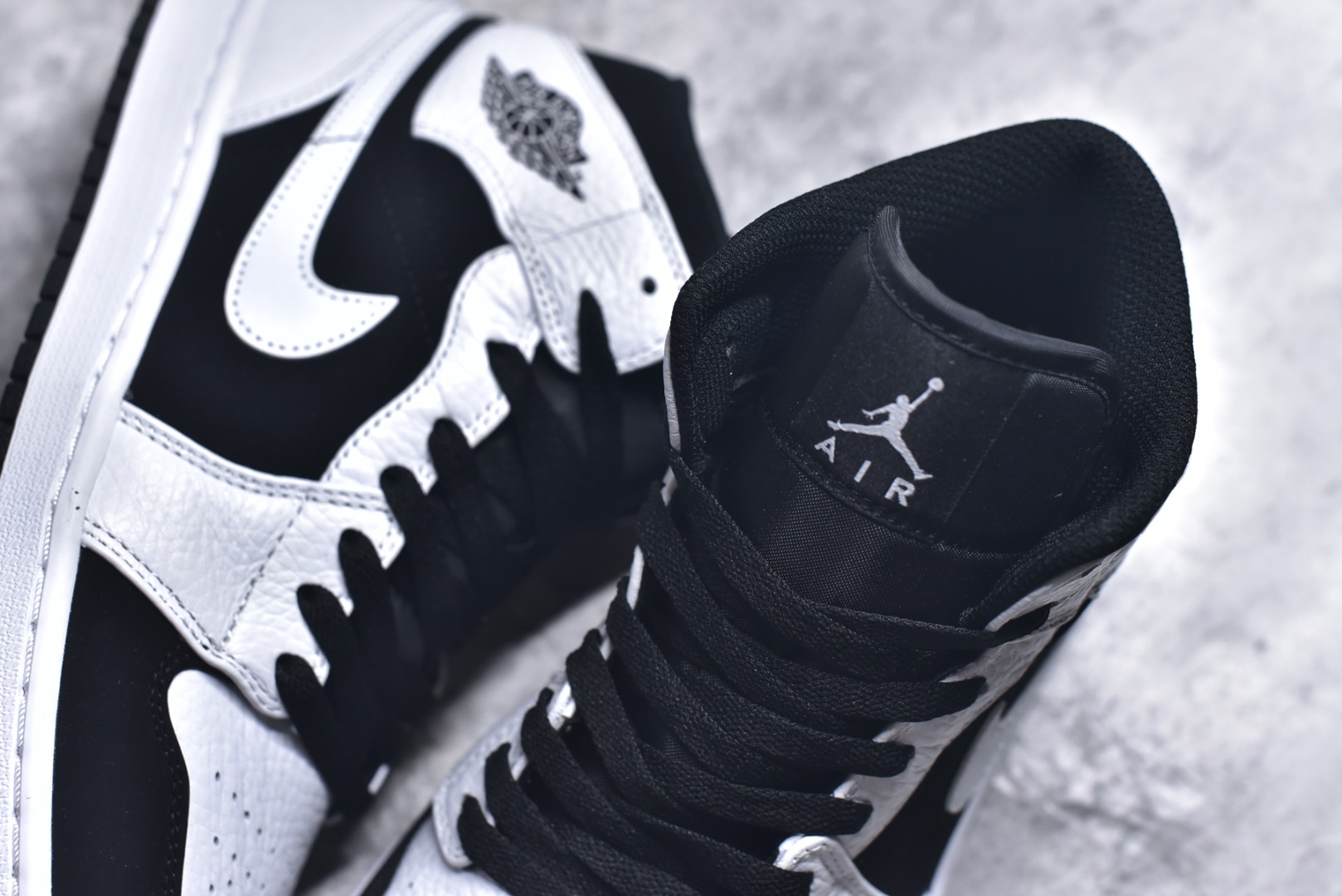 图片[9]-#Air Jordan AJ1 High 高帮全系列 性价比批次 原盒原配 大厂出品 原厂楦头纸板数据开发 鞋型公整不松垮 采购头层皮料冲裁 高整洁度 上脚原汁原味的公司货既视感 原底独立模具 中底四线拉帮完美走线 原模大底咬花 实拍调校N版已经零色差零失真 百分百还原实物色彩所见即所得 不存在货不对板色差等低级问题 选购参考实物拍摄 不混卖不参货 只用心做好货严格选品 承诺混一赔十 尺码：36 36.5 37.5 38 38.5 39 40 40.5 41 42 42.5 43 44 44.5 45-选品中心