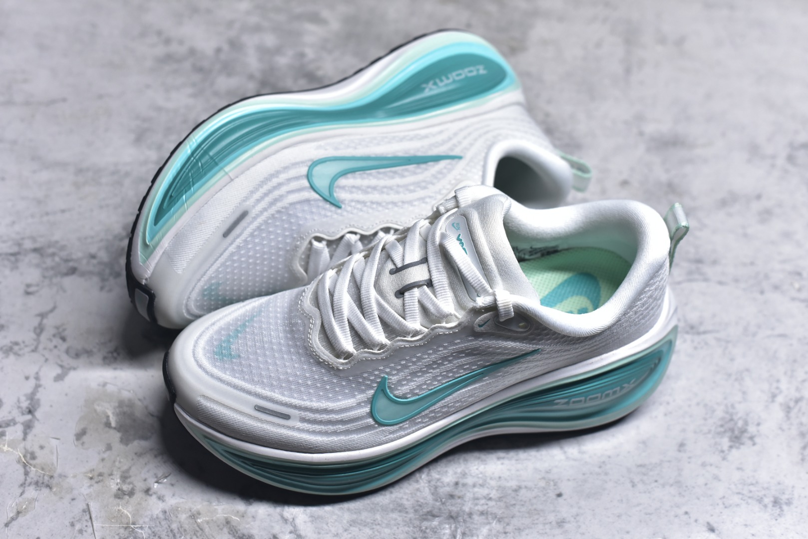 图片[7]-#NIKE VOMERO PLUS V18PLUS 登月 白绿 HV8154-100 女鞋 36 36.5 37.5 38 38.5 39 40-选品中心