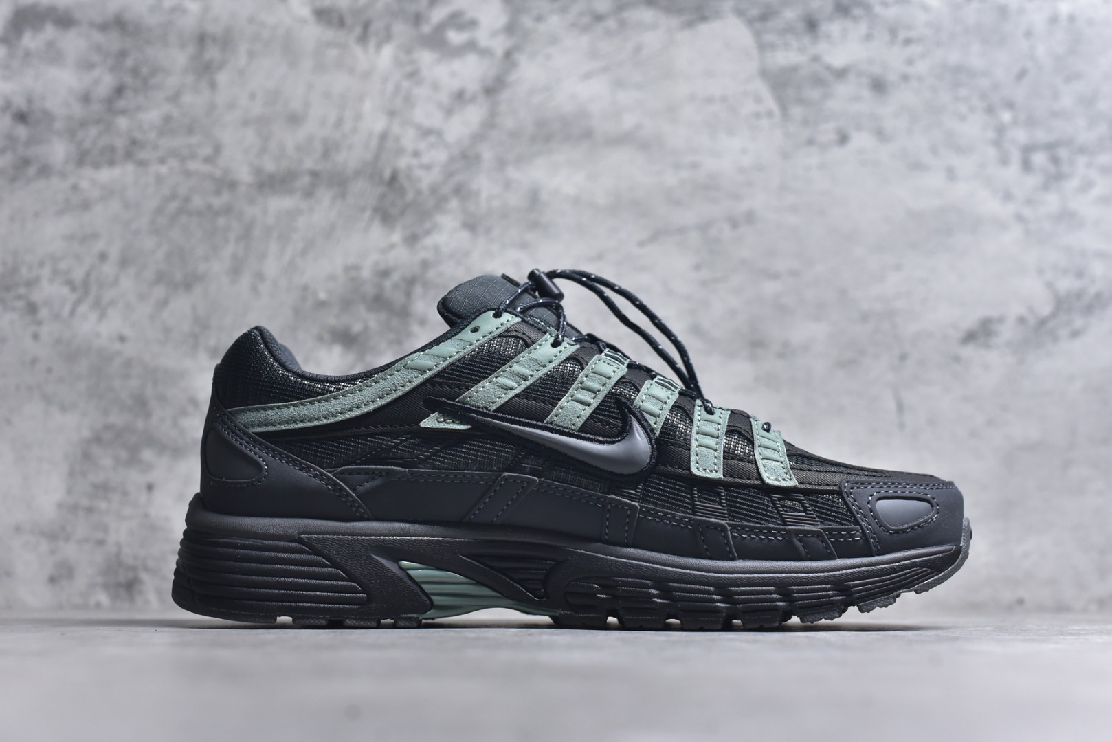 图片[3]-#NK P-6000 系列低帮复古老爹风休闲运动舒适慢跑鞋 IM5997-060 购入原鞋原装纸板楦头开发 独家私模四层组合大底 市场唯一正确版本 良心定价 新配色陆续出货 进口三文治网面 融合 Pegasus 过往运动鞋设计 助力 21 世纪早期跑步运动跃升时尚新高度 采用透气网眼布、运动风格线条和耐穿覆面 兼具吸睛外观和舒适感受 中底泡绵以田径赛道为灵感 打造厚实设计 缔造出众缓震性能 尺码：36 36.5 37.5 38 38.5 39 40 40.5 41 42 42.5 43 44 44.5 45-选品中心