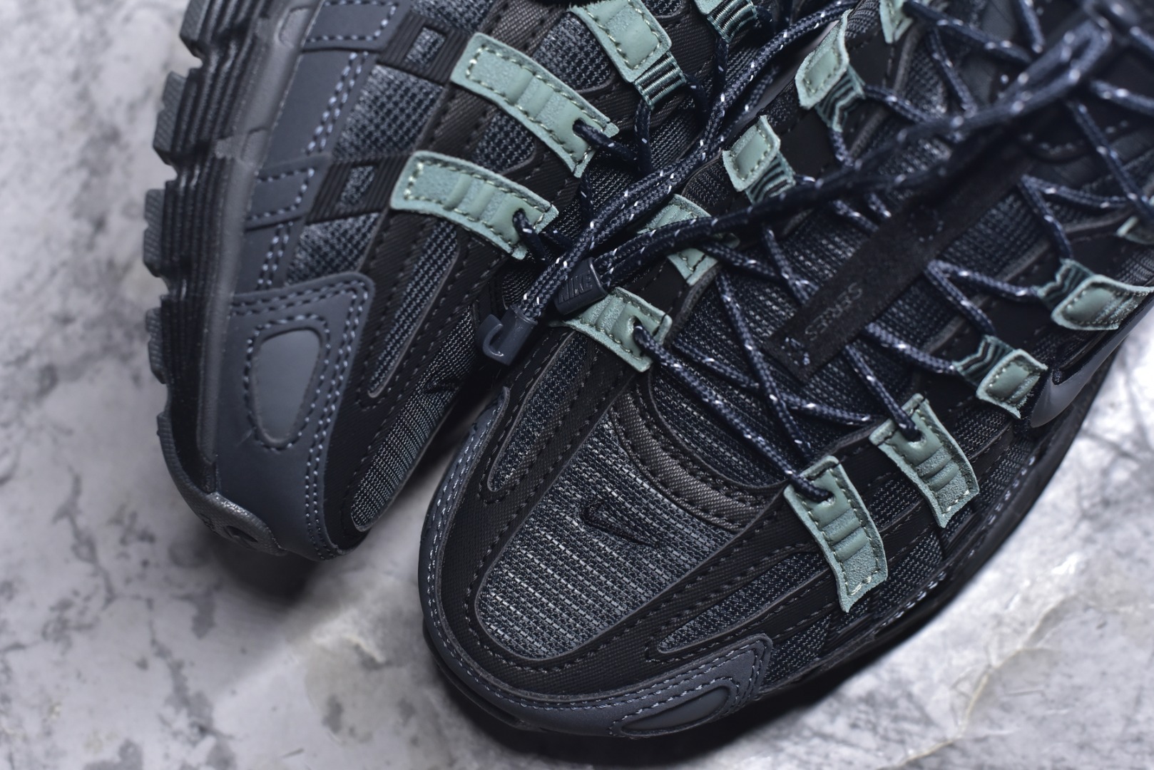 图片[8]-#NK P-6000 系列低帮复古老爹风休闲运动舒适慢跑鞋 IM5997-060 购入原鞋原装纸板楦头开发 独家私模四层组合大底 市场唯一正确版本 良心定价 新配色陆续出货 进口三文治网面 融合 Pegasus 过往运动鞋设计 助力 21 世纪早期跑步运动跃升时尚新高度 采用透气网眼布、运动风格线条和耐穿覆面 兼具吸睛外观和舒适感受 中底泡绵以田径赛道为灵感 打造厚实设计 缔造出众缓震性能 尺码：36 36.5 37.5 38 38.5 39 40 40.5 41 42 42.5 43 44 44.5 45-选品中心