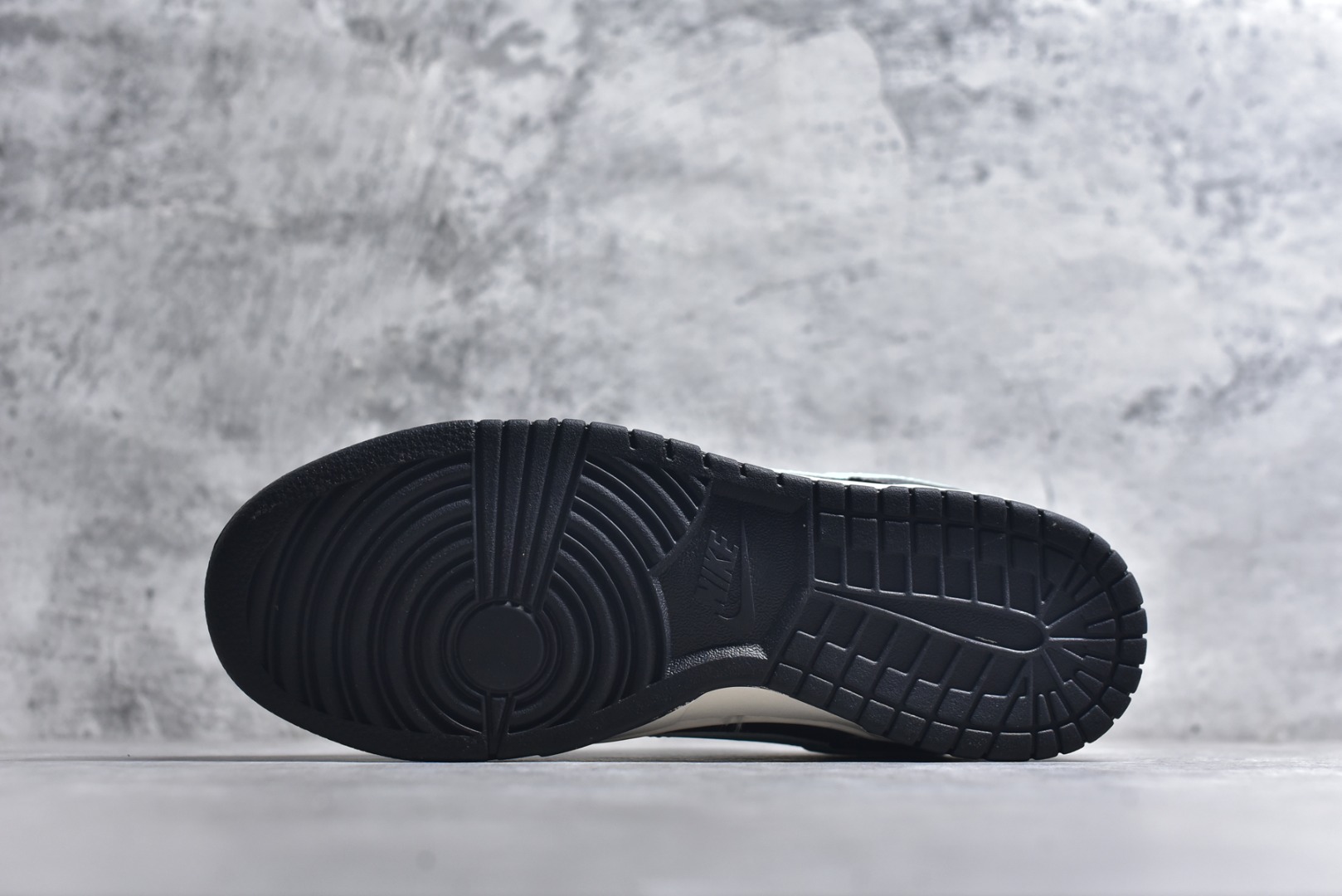 图片[6]-#海外爆款限量发售！公司级 Nike SB Dunk Low周年高端定制 低帮休闲板鞋 定制鞋盒 大厂纯原品质出货 超高清洁度 皮料切割干净无任何毛边 细节完美 货号：JP1628-033 尺码：36 36.5 37.5 38 36.5 39 40 40.5 41 42 42.5 43 44 44.5 45-选品中心