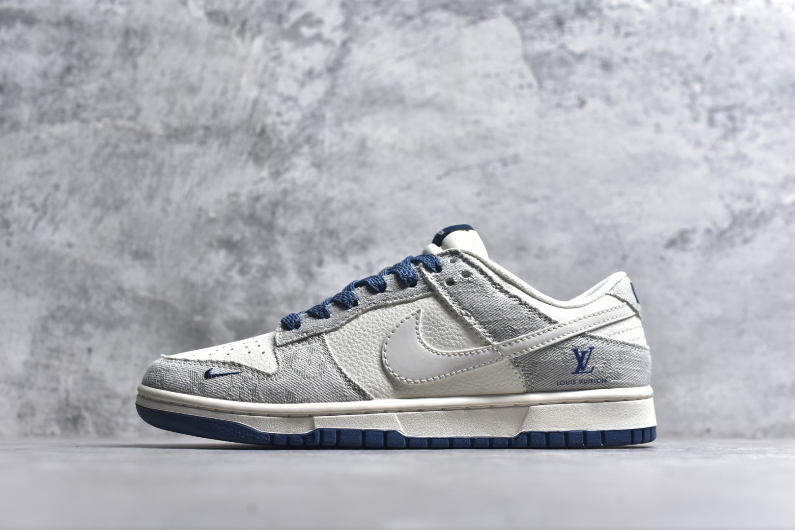 #海外爆款限量发售！高端定制Nike SB Dunk Low低帮休闲板鞋 定制鞋盒 大厂纯原品质出货 超高清洁度 皮料切割干净无任何毛边 细节完美 货号：JP1628-017 尺码：36 36.5 37.5 38 38.5 39 40 40.5 41 42 42.5 43 44 44.5 45-选品中心