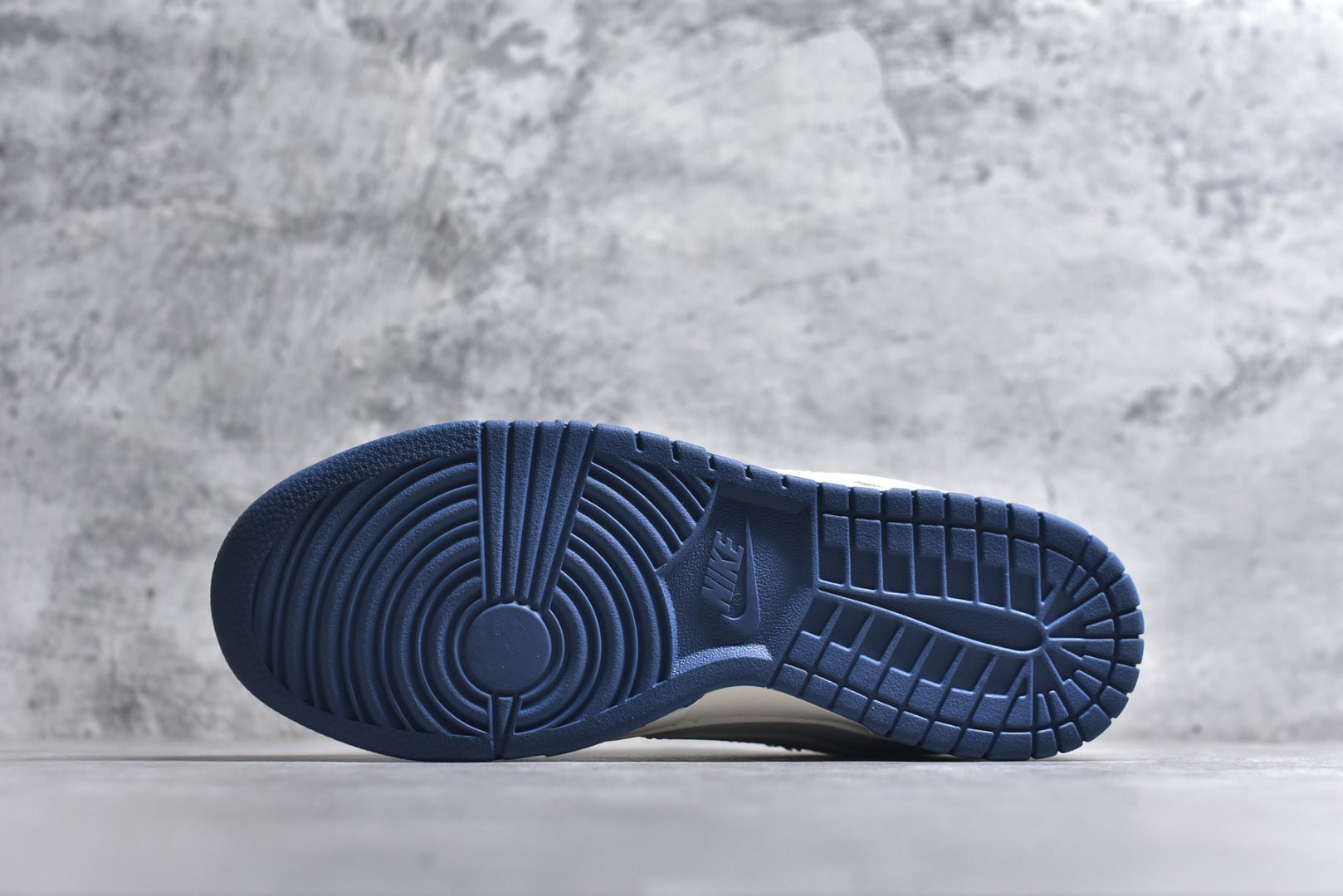 图片[6]-#海外爆款限量发售！高端定制Nike SB Dunk Low低帮休闲板鞋 定制鞋盒 大厂纯原品质出货 超高清洁度 皮料切割干净无任何毛边 细节完美 货号：JP1628-017 尺码：36 36.5 37.5 38 38.5 39 40 40.5 41 42 42.5 43 44 44.5 45-选品中心