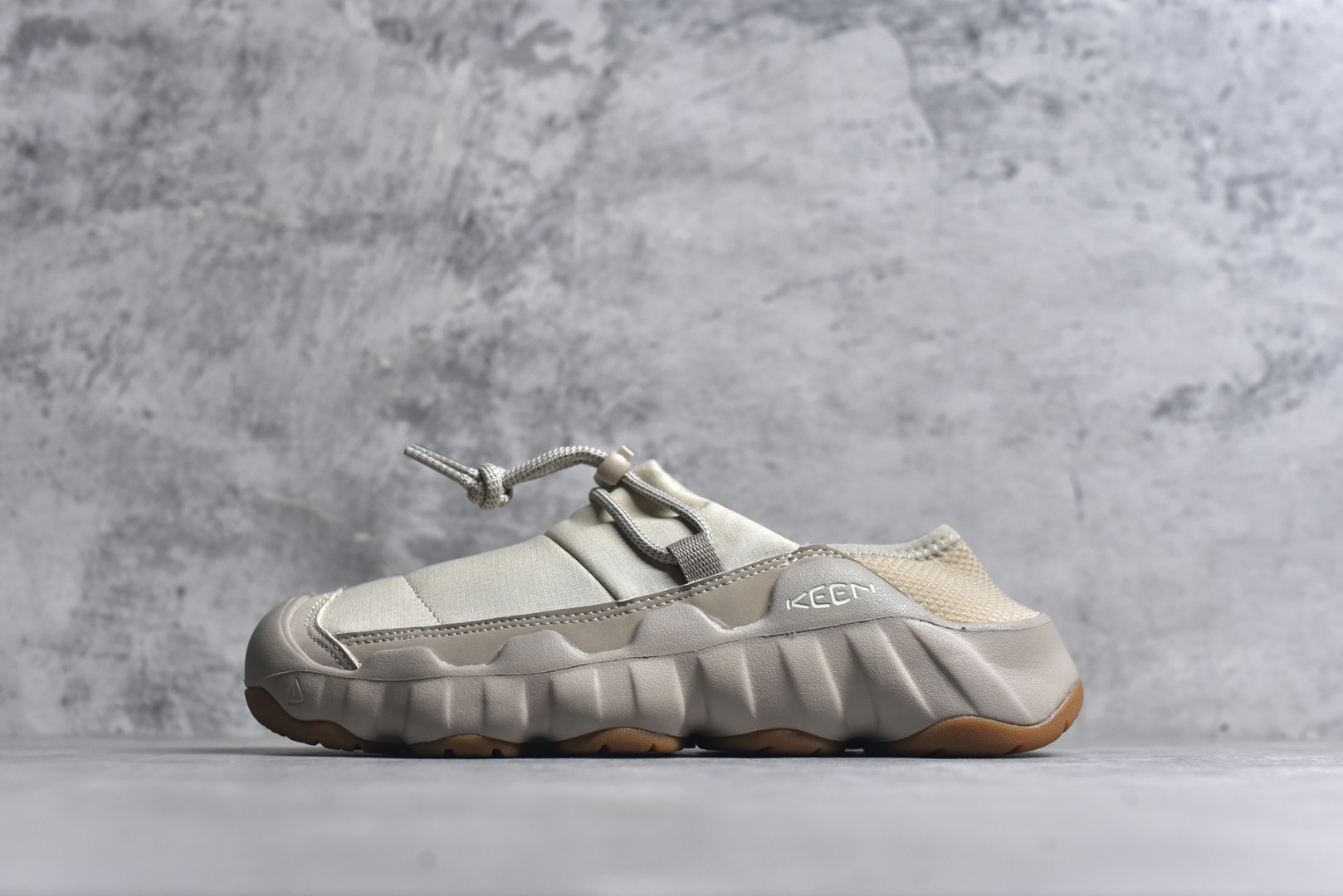 #Keen Hypowser Crushback 科恩圆头一脚蹬生活鞋 1029869 尺码：36 37 37.5 38 38.5 39 39.5 40 40.5 41 42 42.5 43 44 44.5 45 HCD4-选品中心