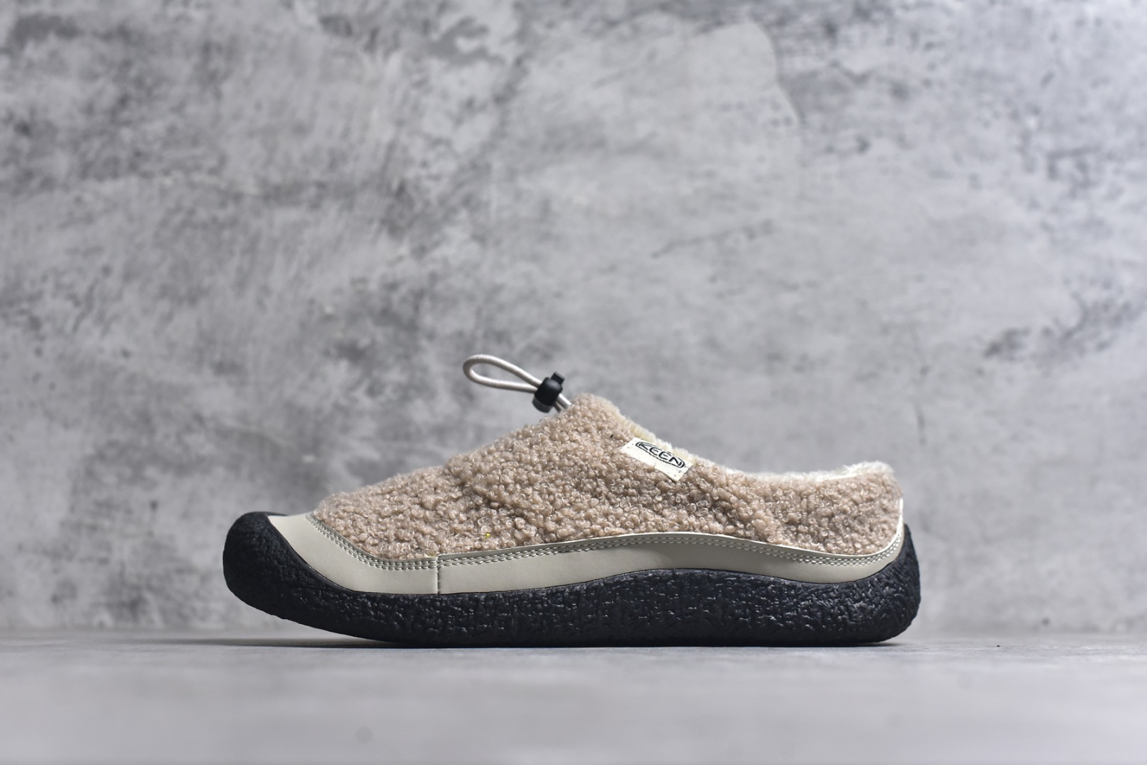 #KEEN Howser 3 Slide 小羊蹄 保暖舒适 户外休闲 防滑耐磨 低帮 生活休闲鞋 尺码：36-45-选品中心