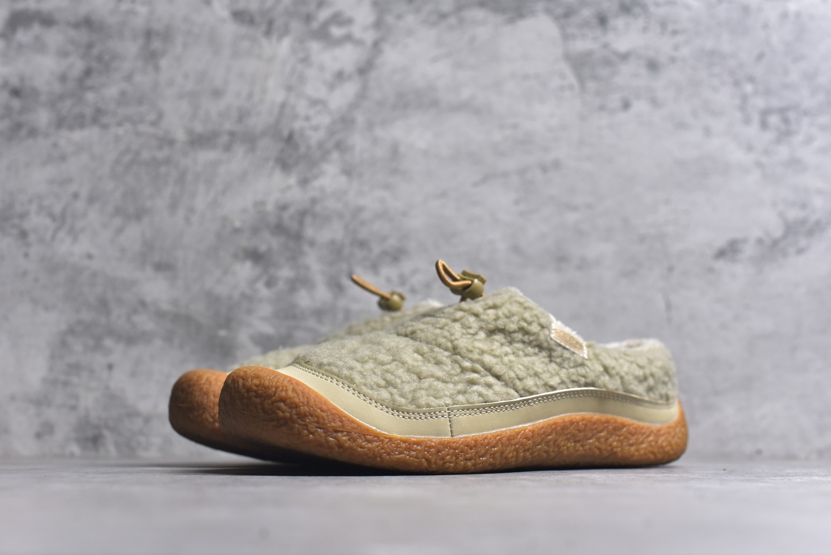 图片[2]-#KEEN Howser 3 Slide 小羊蹄 保暖舒适 户外休闲 防滑耐磨 低帮 生活休闲鞋 尺码：36-45-选品中心