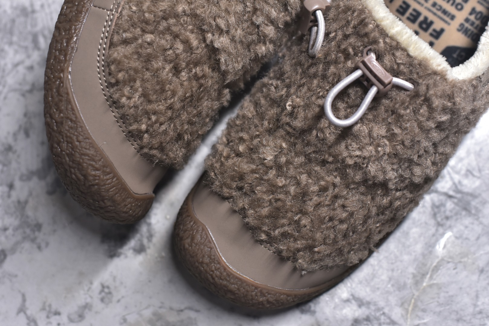 图片[8]-#KEEN Howser 3 Slide 小羊蹄 保暖舒适 户外休闲 防滑耐磨 低帮 生活休闲鞋 尺码：36-45-选品中心