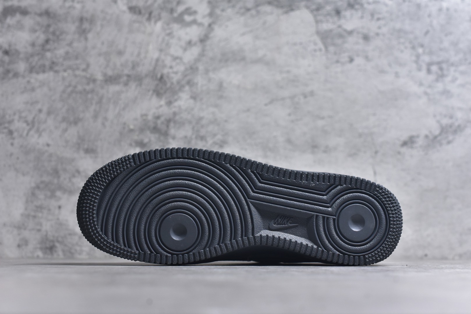 图片[6]-#海外爆款限量发售！公司级Nike Air Force 1 \’07 Low “Supreme联名——全猪八”空军一号 高端定制 低帮 运动鞋 休闲鞋 折边针车 工艺难度大 原楦头原纸板 原装鞋盒 定制五金配件 内置全掌气垫 原厂鞋底 货号：DF0188-115 尺码：36 36.5 37.5 38 38.5 39 40 40.5 41 42 42.5 43 44 44.5 45-选品中心