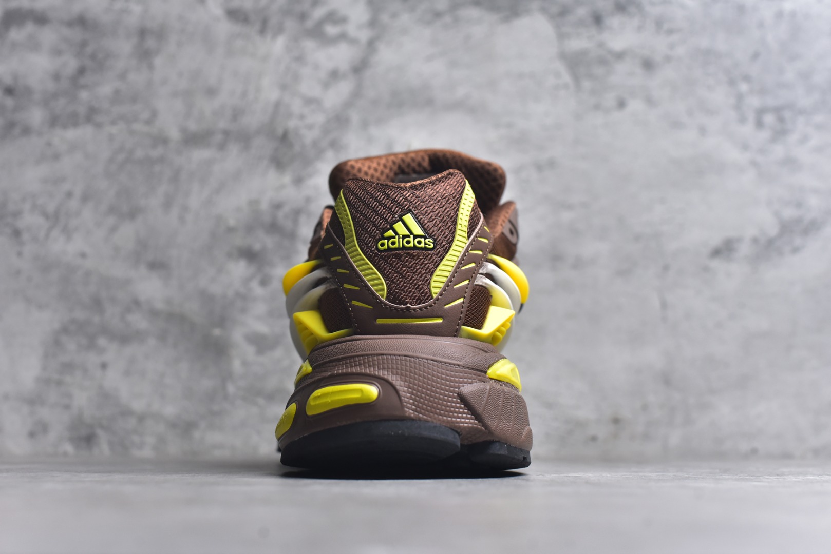 图片[5]-#Pharrell Williams x adidas Adistar Jellyfish 水母鞋 时尚舒适 耐磨透气 低帮 老爹鞋 棕黄黑 JP9267 男女鞋 36 36.5 37 38 38.5 39 40 40.5 41 42 42.5 43 44 44.5 45 46 47-选品中心