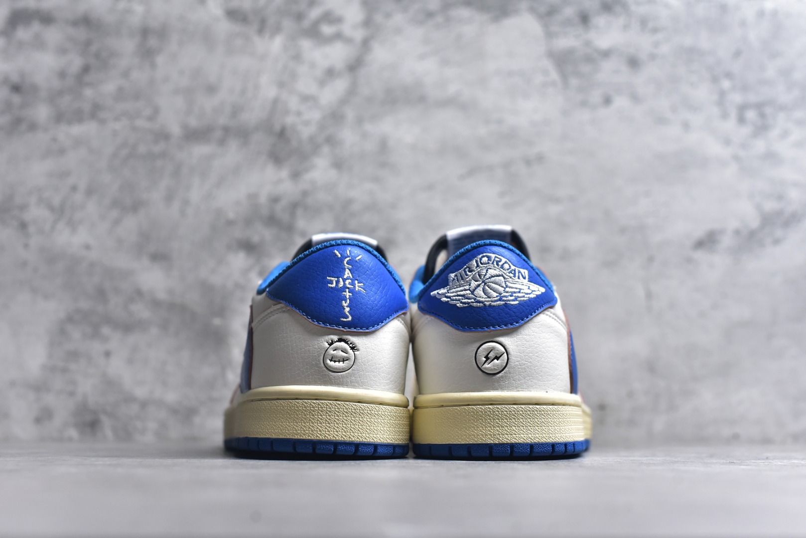 图片[5]-#Travis Scott x Fragment Design x Jordan Air Jordan 1 Low OG SP 倒钩 尺码：36 36.5 37.5 38 38.5 39 40 40.5 41 42 42.5 43 44 44.5 45-选品中心