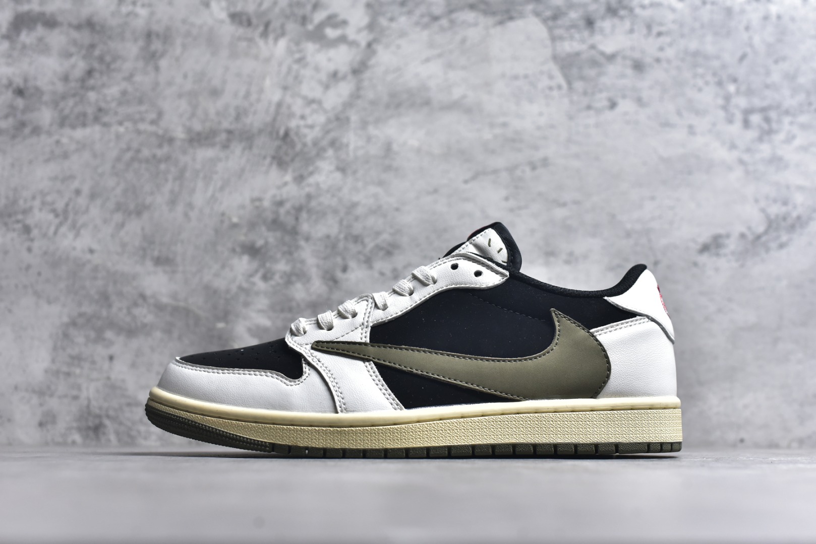 #Travis Scott x Fragment Design x Jordan Air Jordan 1 Low OG SP 倒钩 尺码:36 36.5 37.5 38 38.5 39 40 40.5 41 42 42.5 43 44 44.5 45-选品中心