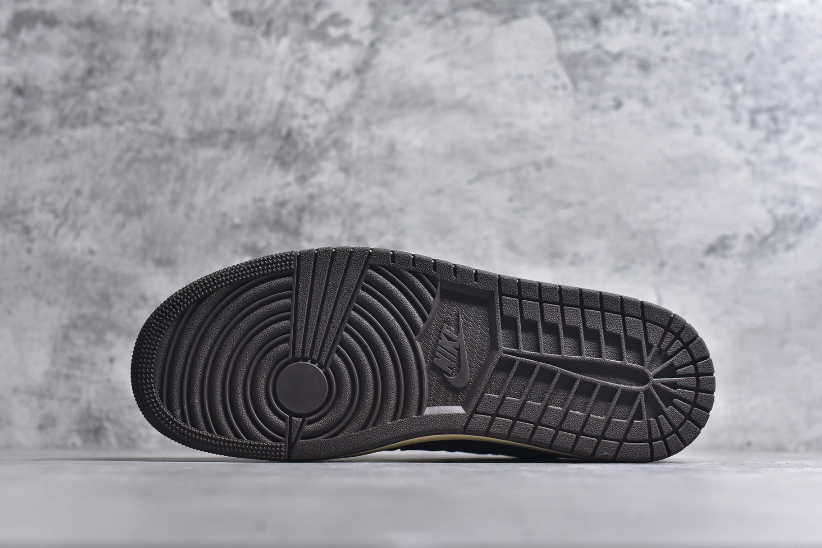 图片[6]-#Travis Scott x Fragment Design x Jordan Air Jordan 1 Low OG SP 倒钩 尺码：36 36.5 37.5 38 38.5 39 40 40.5 41 42 42.5 43 44 44.5 45-选品中心