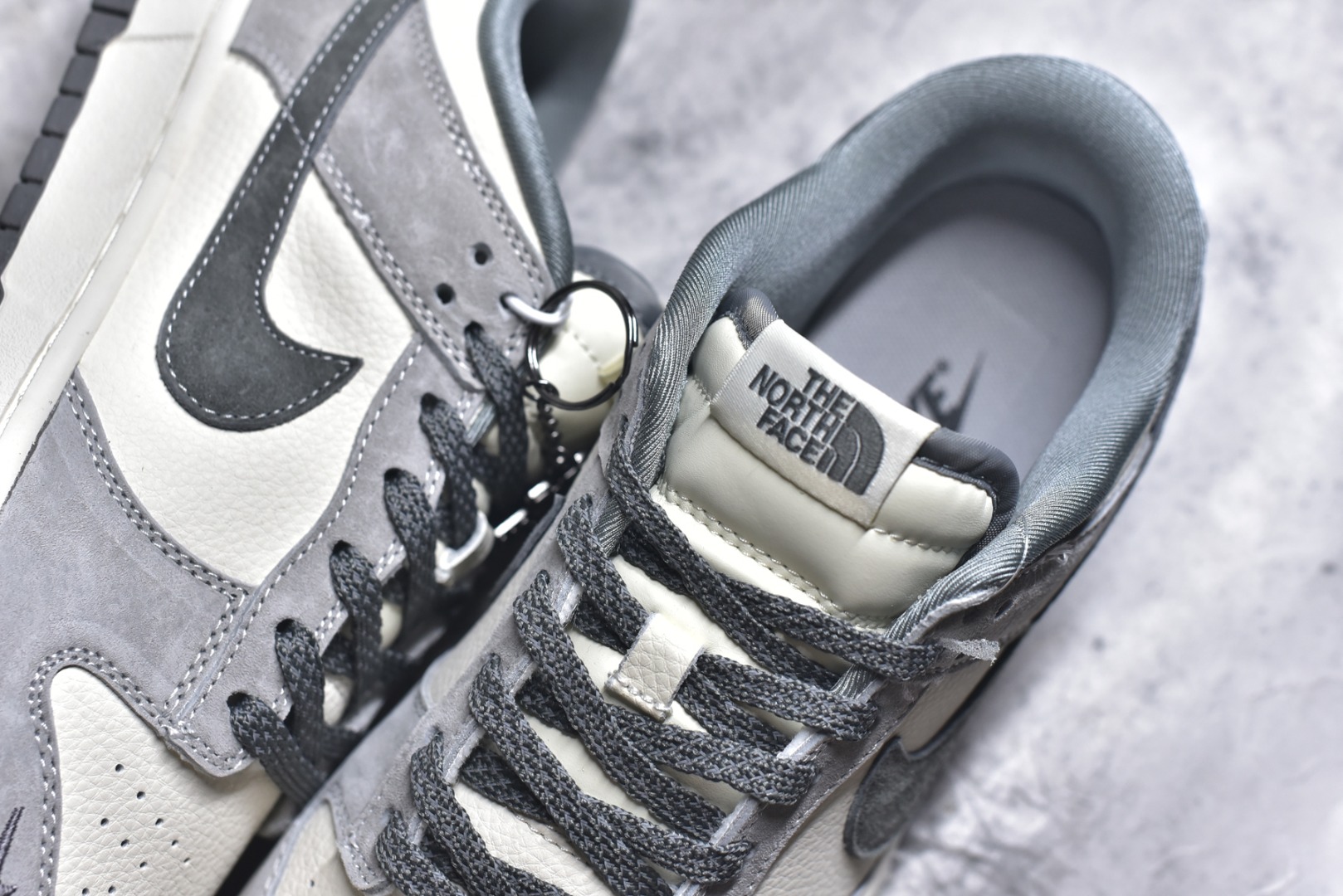 图片[9]-#Nike SB Dunk Low 北面联名 米灰猪八革 周年高端定制 低帮休闲板鞋 DN3168-008 #定制鞋盒 大厂纯原品质出货 超高清洁度 皮料切割干净无任何毛边 细节完美 尺码：36 36.5 37.5 38 38.5 39 40 40.5 41 42 42.5 43 44 44.5 45 9.E5-选品中心
