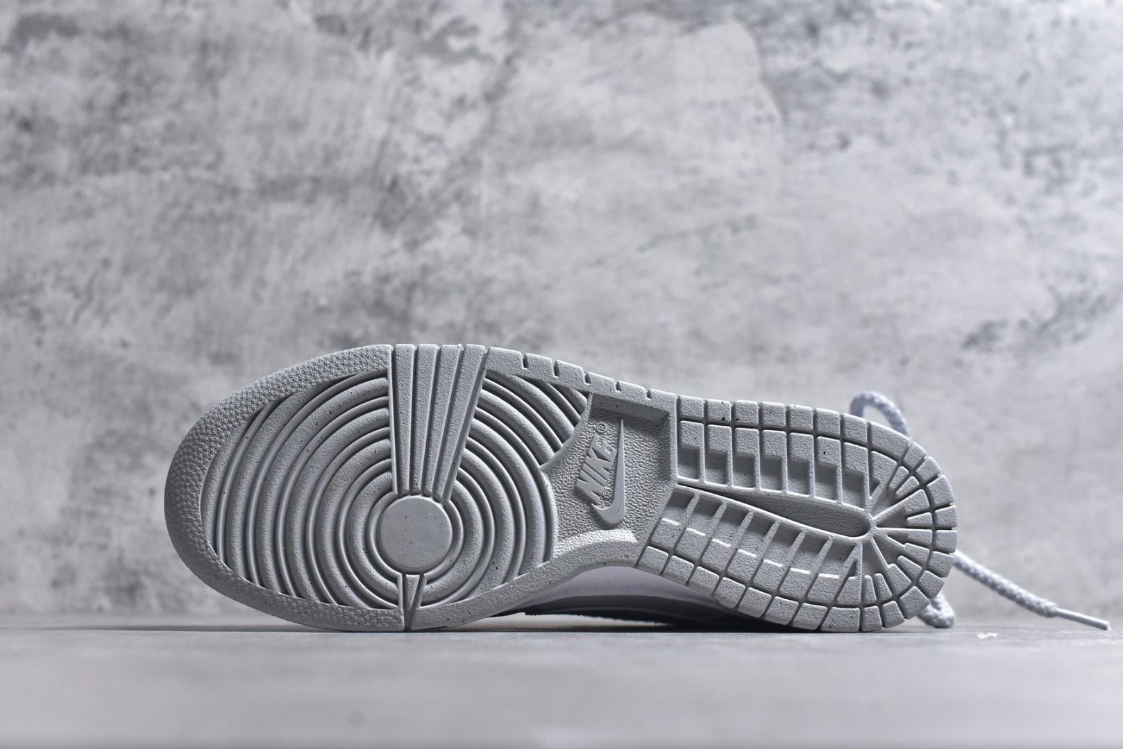 图片[6]-#Nike SB Dunk Low 绑带 周年高端定制 低帮休闲板鞋 DD1873-113 #定制鞋盒 大厂纯原品质出货 超高清洁度 皮料切割干净无任何毛边 细节完美 尺码：40 40.5 41 42 42.5 43 44 44.5 45 46 9.E5-选品中心