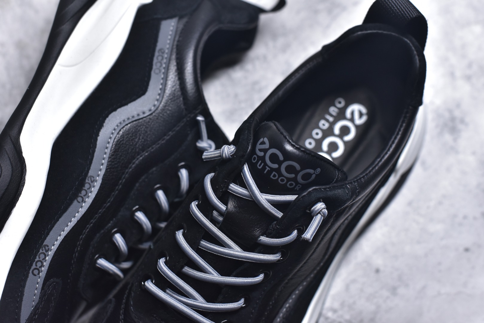 图片[9]-#Ecco 爱步秋冬款 柔酷8号系列运动休闲鞋 #经典和现代工艺品质融合 精选小牛皮面料 百搭休闲老爹鞋 舒适性相当不错 版型楦型非常到位上脚 专柜热销款 独有鞋型设计 特有LOGO车边 特别有型 北欧风格 舒适 休闲保暖 超弹性 耐磨 减震 按摩大底(PU+TPU 组合）经典潮流 随意搭配！ 货号：996637 尺码：38 39 40 41 42 43 44 皮鞋码-选品中心