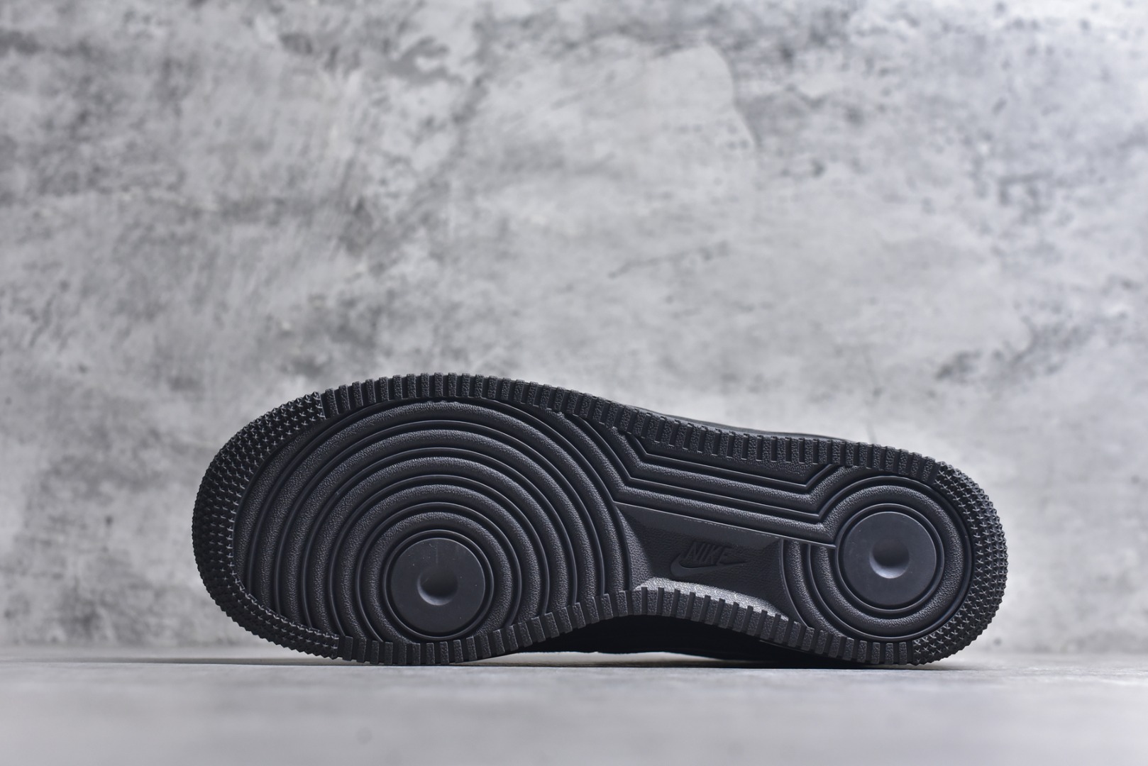 图片[6]-#Nike Air Force 1\’07 Low 黑乱勾 空军一号低帮休闲板鞋 DD8585-200 #原楦头原纸板 原装鞋盒 定制五金配件 内置全掌气垫 原厂鞋底 尺码：36 36.5 37.5 38 38.5 39 40 40.5 41 42 42.5 43 44 44.5 45 9.D4-选品中心