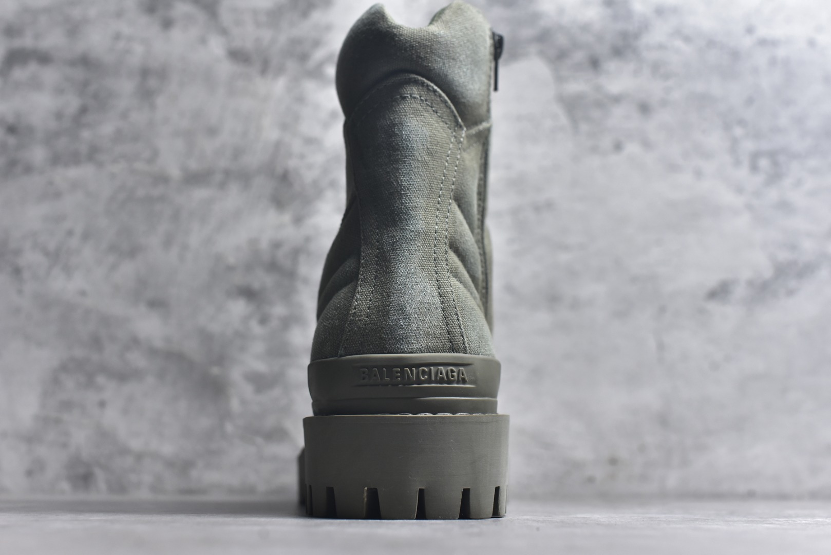 图片[5]-#巴黎世家/Balenciaga Combat Strike Boot L20系列增高靴， 军绿 786135 W2EU2 1028，53050t 尺码：39 40 41 42 43 44 45（偏大一码）-选品中心