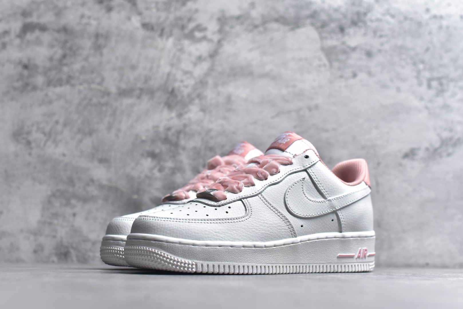 图片[2]-#Nike Air Force1 07 low #原楦头原纸板 打造纯正空军版型 #专注外贸渠道 全掌内置蜂窝气垫 #原盒配件 原厂中底钢印、拉帮完美 货号：HV4403 601 尺码：36 36.5 37.5 38 38.5 39 40-选品中心