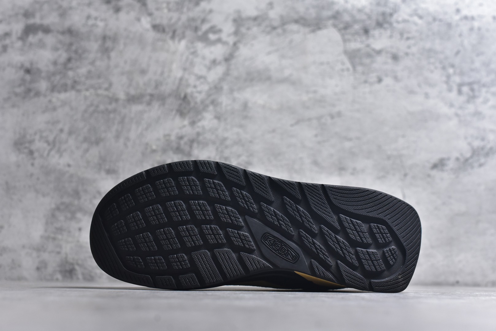 图片[6]-#KEEN 科恩 Jasper Rocks 山系户外鞋 日系街头复古风 原单货 极力推荐版本 可以暴走2w步的丑鞋第一眼丑萌丑萌 一上脚真香! 平台代购专供 官网一致包装原版鞋垫舒适度一级棒 回弹好牛皮鞋身的包裹性hin好 透气舒适徒步登山 citywalk选它准没错 鞋底足够软 回弹性不错 配送原版替换鞋带 多姿多彩 货号：1031193 尺码：35.5-40-选品中心