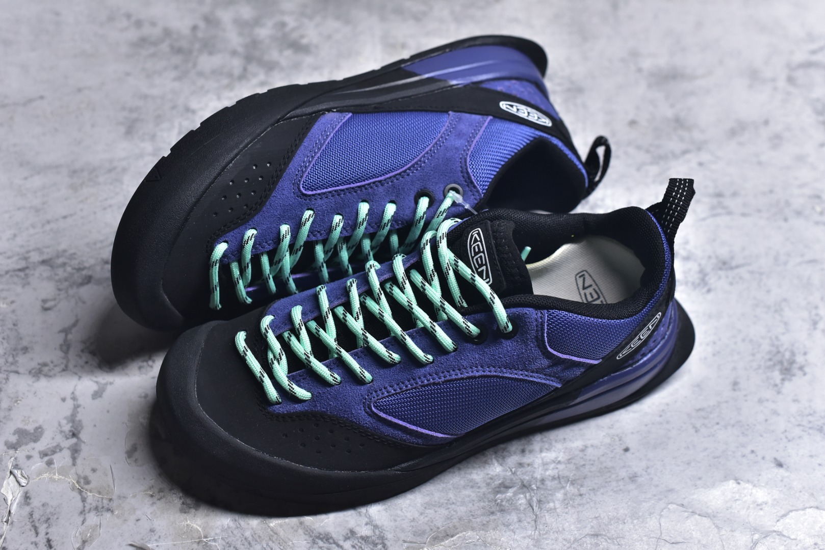 图片[7]-#KEEN 科恩 Jasper Rocks 山系户外鞋 日系街头复古风 原单货 极力推荐版本 可以暴走2w步的丑鞋第一眼丑萌丑萌 一上脚真香! 平台代购专供 官网一致包装原版鞋垫舒适度一级棒 回弹好牛皮鞋身的包裹性hin好 透气舒适徒步登山 citywalk选它准没错 鞋底足够软 回弹性不错 配送原版替换鞋带 多姿多彩 货号：1031195 尺码：35.5-40-选品中心