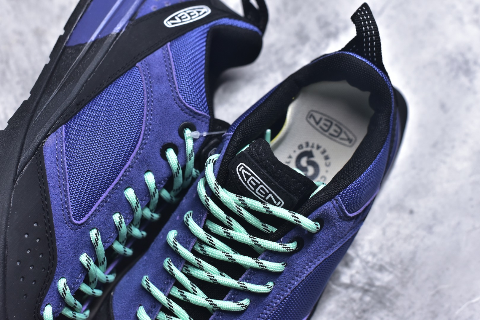 图片[9]-#KEEN 科恩 Jasper Rocks 山系户外鞋 日系街头复古风 原单货 极力推荐版本 可以暴走2w步的丑鞋第一眼丑萌丑萌 一上脚真香! 平台代购专供 官网一致包装原版鞋垫舒适度一级棒 回弹好牛皮鞋身的包裹性hin好 透气舒适徒步登山 citywalk选它准没错 鞋底足够软 回弹性不错 配送原版替换鞋带 多姿多彩 货号：1031195 尺码：35.5-40-选品中心