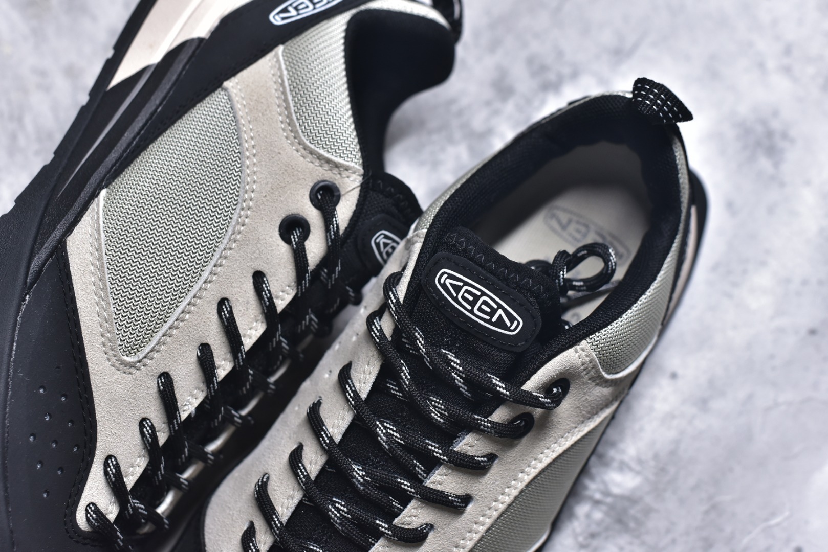 图片[9]-#KEEN 科恩 Jasper Rocks 山系户外鞋 日系街头复古风 原单货 极力推荐版本 可以暴走2w步的丑鞋第一眼丑萌丑萌 一上脚真香! 平台代购专供 官网一致包装原版鞋垫舒适度一级棒 回弹好牛皮鞋身的包裹性hin好 透气舒适徒步登山 citywalk选它准没错 鞋底足够软 回弹性不错 配送原版替换鞋带 多姿多彩 货号：1031194 尺码：35.5-40-选品中心