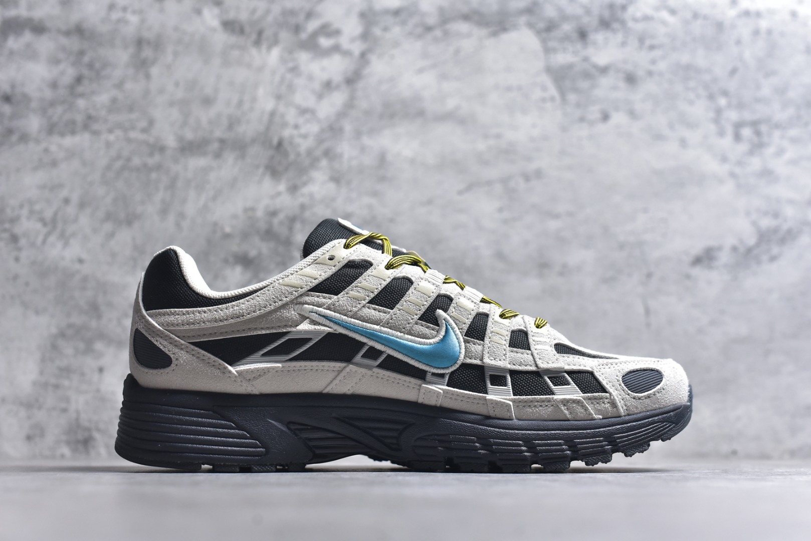 图片[3]-#NK P-6000 系列低帮复古老爹风休闲运动舒适慢跑鞋 IH0946-100 购入原鞋原装纸板楦头开发 独家私模四层组合大底 市场唯一正确版本 良心定价 新配色陆续出货 进口三文治网面 融合 Pegasus 过往运动鞋设计 助力 21 世纪早期跑步运动跃升时尚新高度 采用透气网眼布、运动风格线条和耐穿覆面 兼具吸睛外观和舒适感受 中底泡绵以田径赛道为灵感 打造厚实设计 缔造出众缓震性能 尺码：36 36.5 37.5 38 38.5 39 40 40.5 41 42 42.5 43 44 44.5 45-选品中心