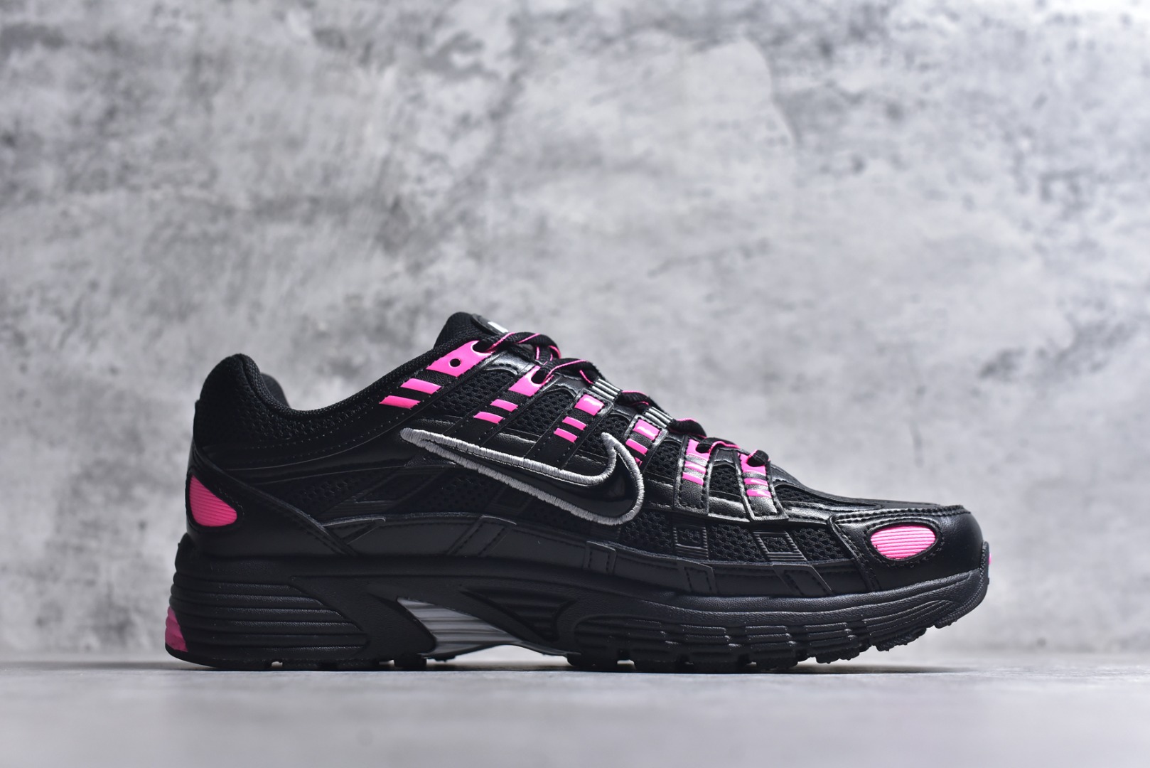 图片[3]-#NK P-6000 系列低帮复古老爹风休闲运动舒适慢跑鞋 CD6404-600 购入原鞋原装纸板楦头开发 独家私模四层组合大底 市场唯一正确版本 良心定价 新配色陆续出货 进口三文治网面 融合 Pegasus 过往运动鞋设计 助力 21 世纪早期跑步运动跃升时尚新高度 采用透气网眼布、运动风格线条和耐穿覆面 兼具吸睛外观和舒适感受 中底泡绵以田径赛道为灵感 打造厚实设计 缔造出众缓震性能 尺码：36 36.5 37.5 38 38.5 39 40 40.5 41 42 42.5 43 44 44.5 45-选品中心